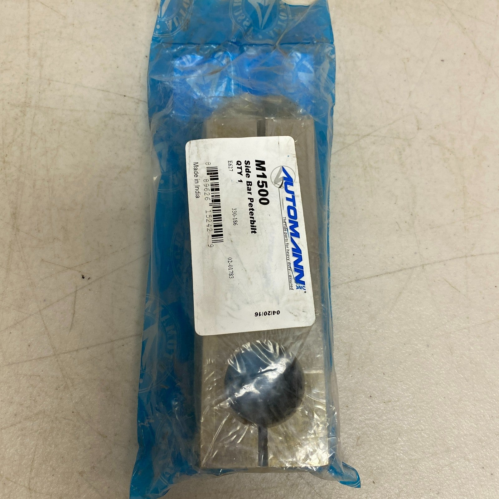 AUTOMANN Peterbilt Spring Shackle Side Bar Steel 6″×2″ Model M1500