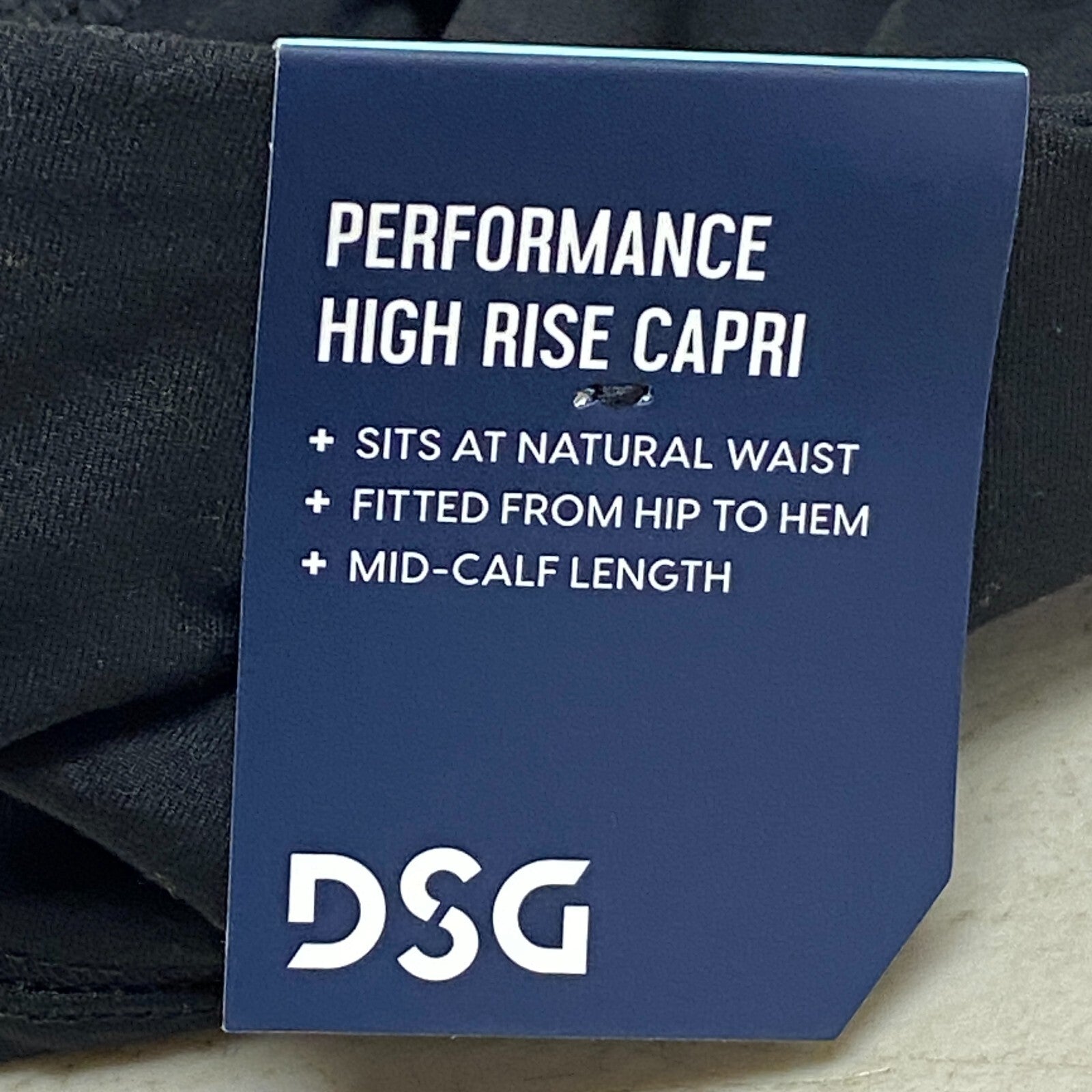 DSG Women Mid-Calf Length Performance High Rise Capri Pure Black DAW39313B