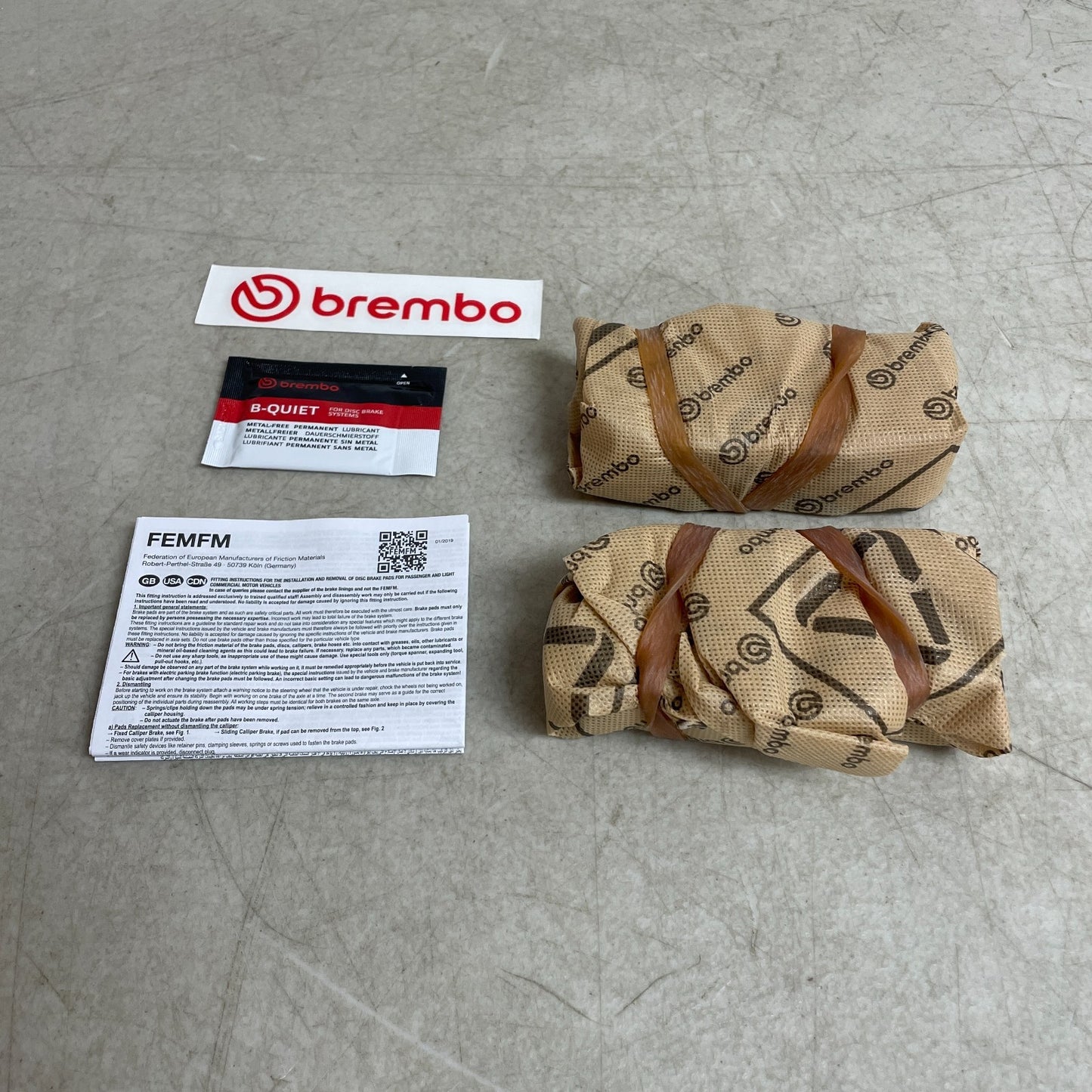 Brembo P86029N Premium Ceramic Rear Disc Brake Pad Set Low Dust