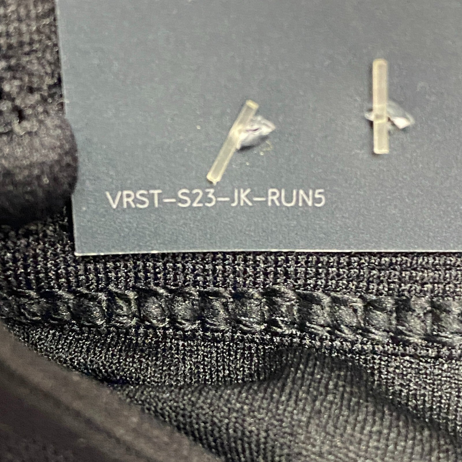 VRST Men's 7" Velocity Short Pure Black Relaxed Fit Summer Trendy MAX2315067