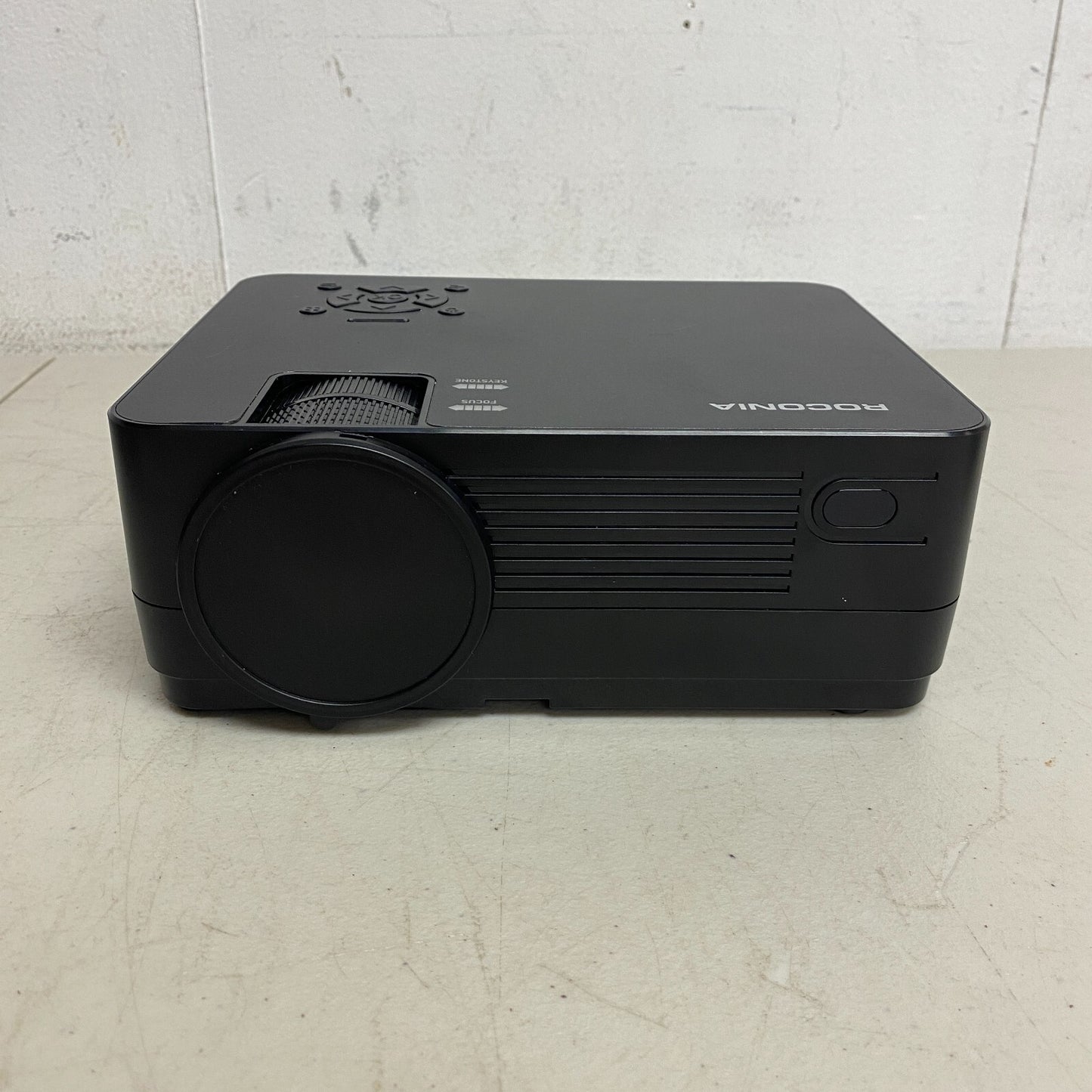 Roconia 150" Class FHD (1080p) LED Projector Movie Video Home Theater w/ Screen"