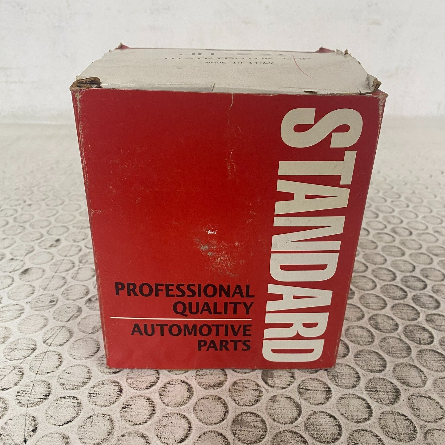 Standard Motor Products JH-221 Distributor Cap 1987-1988 Nissan Stanza