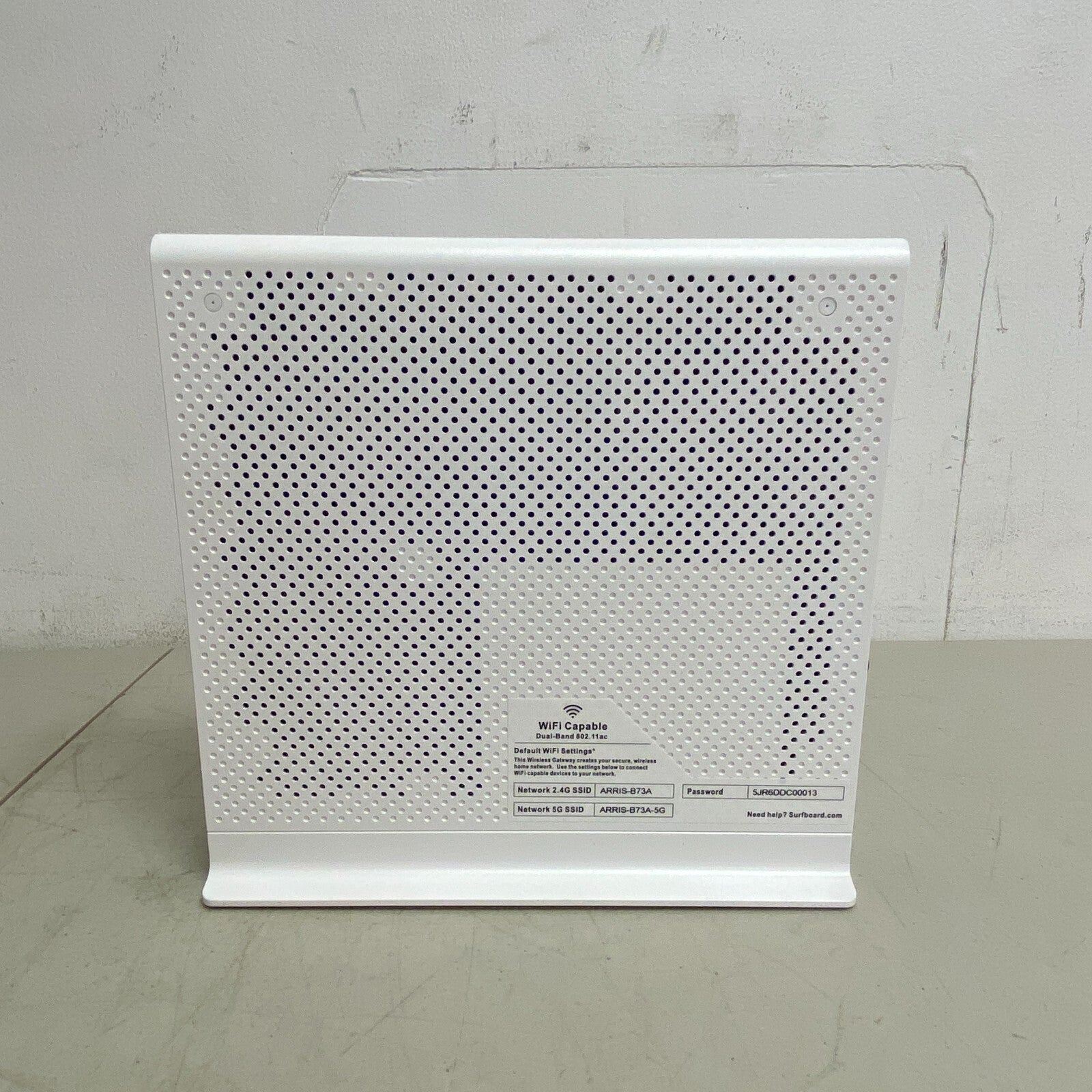 Arris SurfBoard SVG2482AC White DOCSIS Internet WiFi & Voice Modem 960Mbps