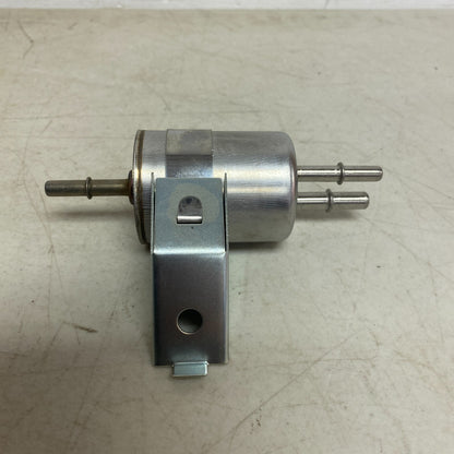 Carquest Premium Fuel Filter In Line Metal Canister 5/16" Inlet Outlet 86735