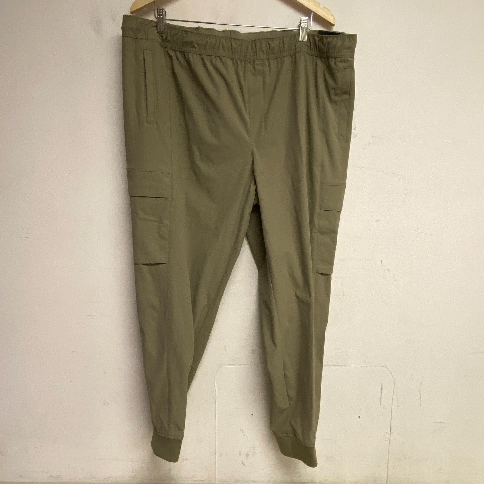 VRST Men's Limitless Trendy Cargo Slim Fit Jogger Earl Grey MAX200457 New