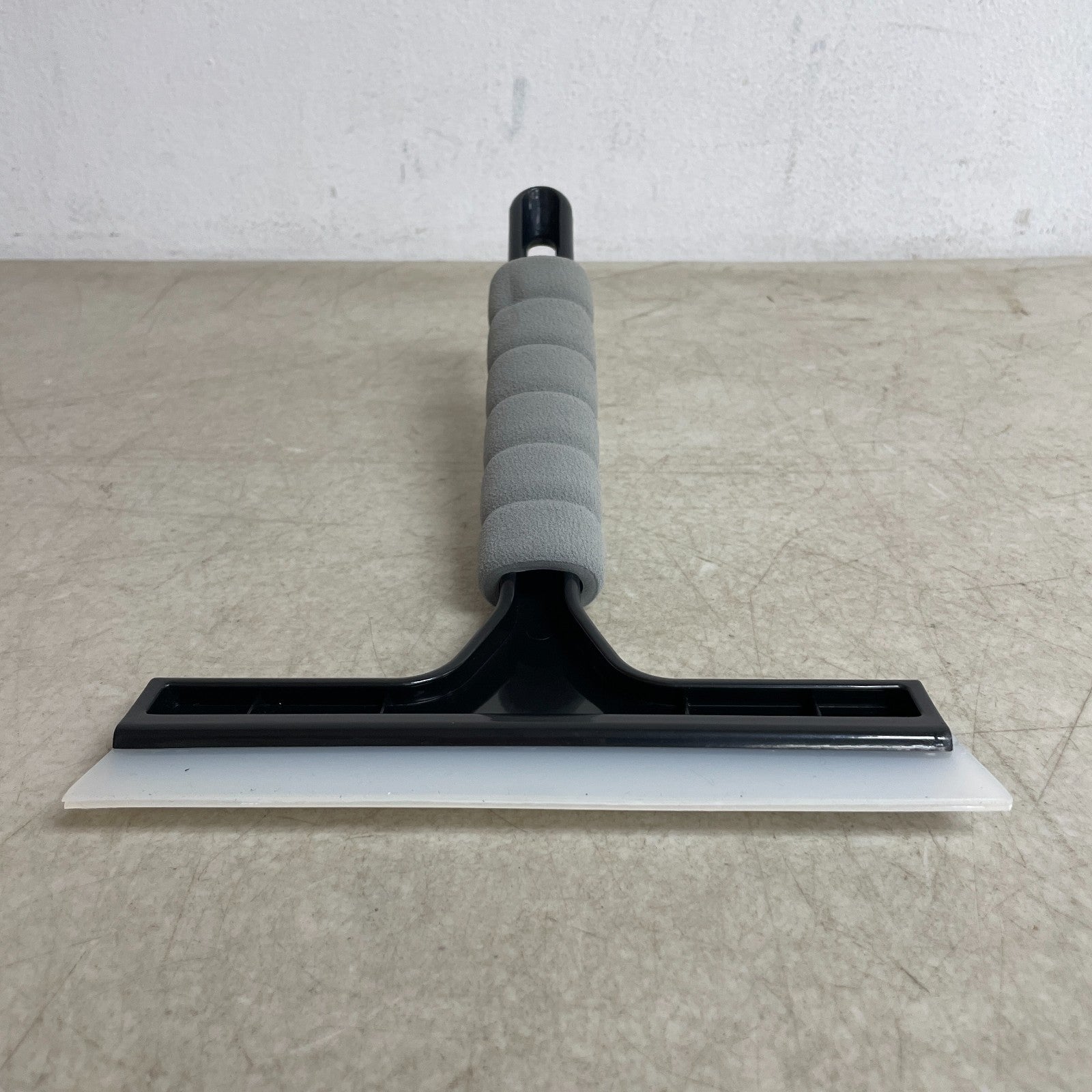 Amazon Basics Window Squeegee with Handle 8" Blade Car Glass Shower Mirror