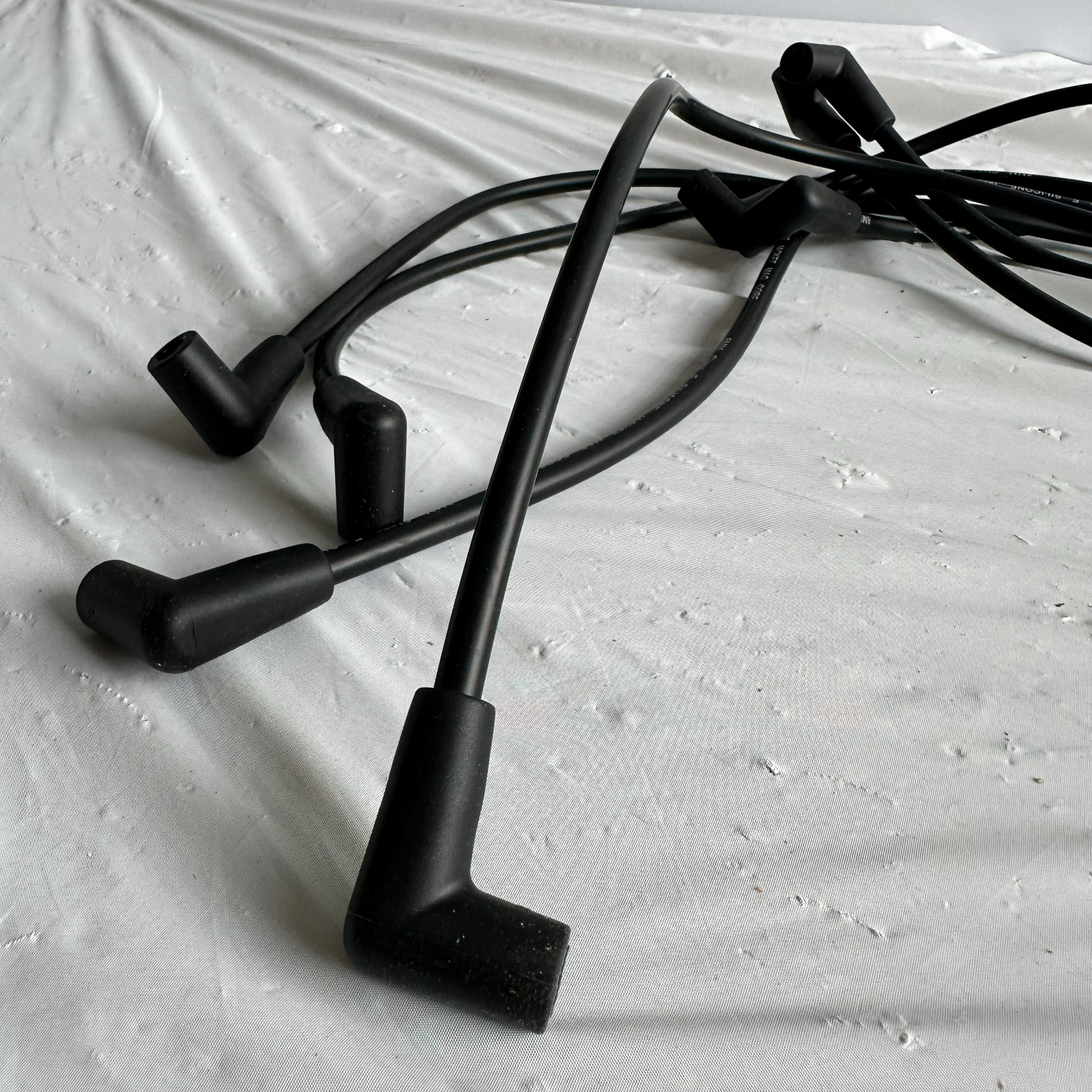 Carquest 35-7801 Spark Plug Wire Set 10 Wires Silicone Marine / Universal