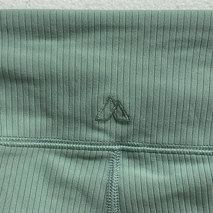 Alpine Design Womens W AD Bike Short Mineral Jade Pull On ADW13997 BRAND NEW