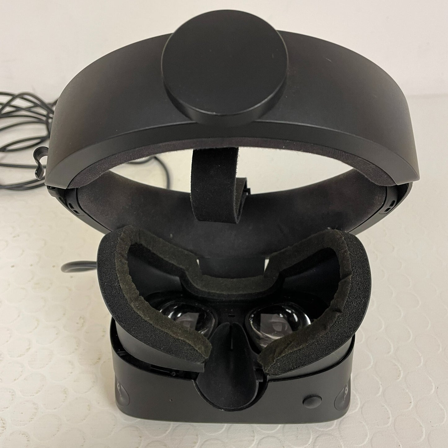 Oculus Rift S Virtual Reality Headset - Black (Includes Headset, Controllers)