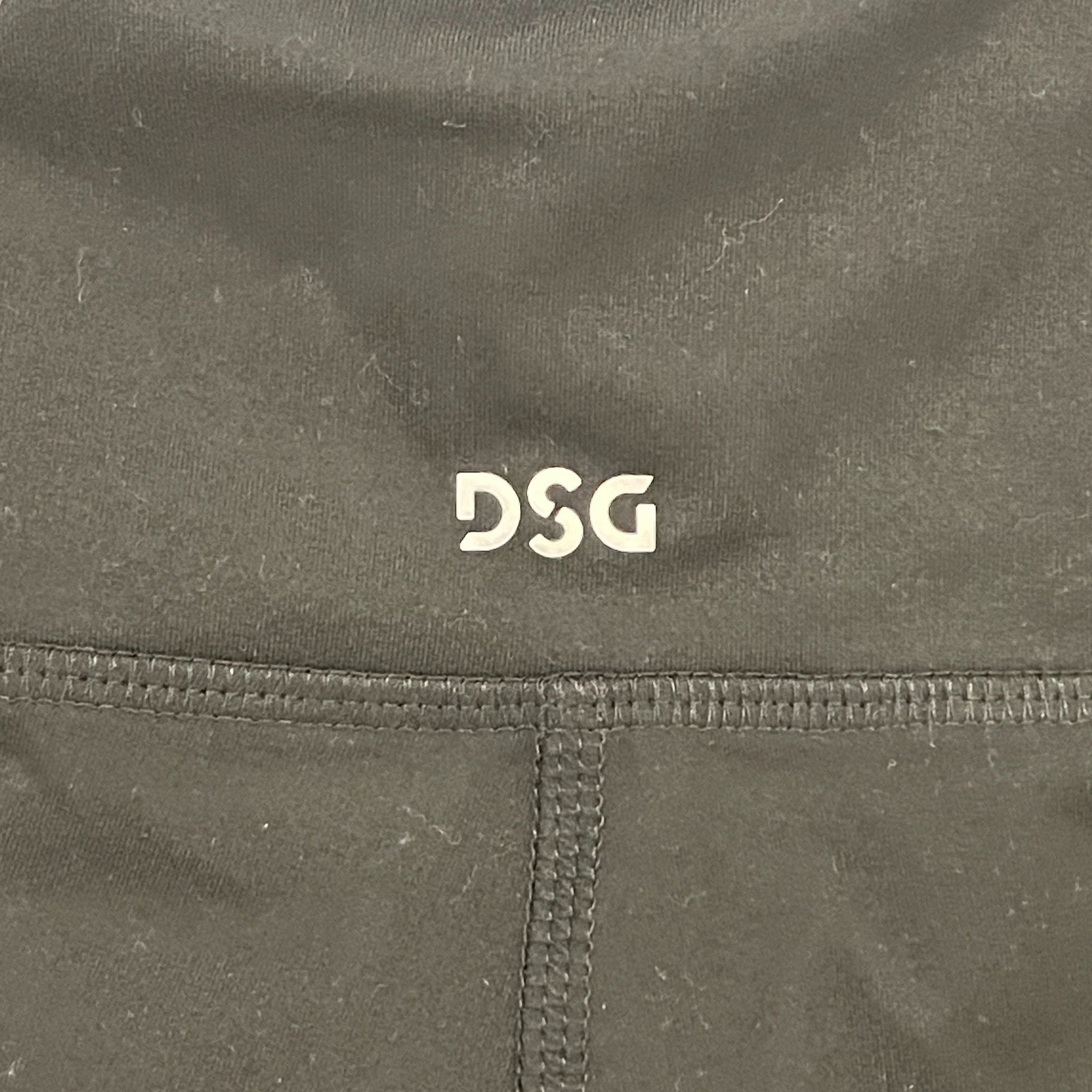 DSG Womenâs High Rise 7/8 Performance Leggings Black DAW39315 NWT New