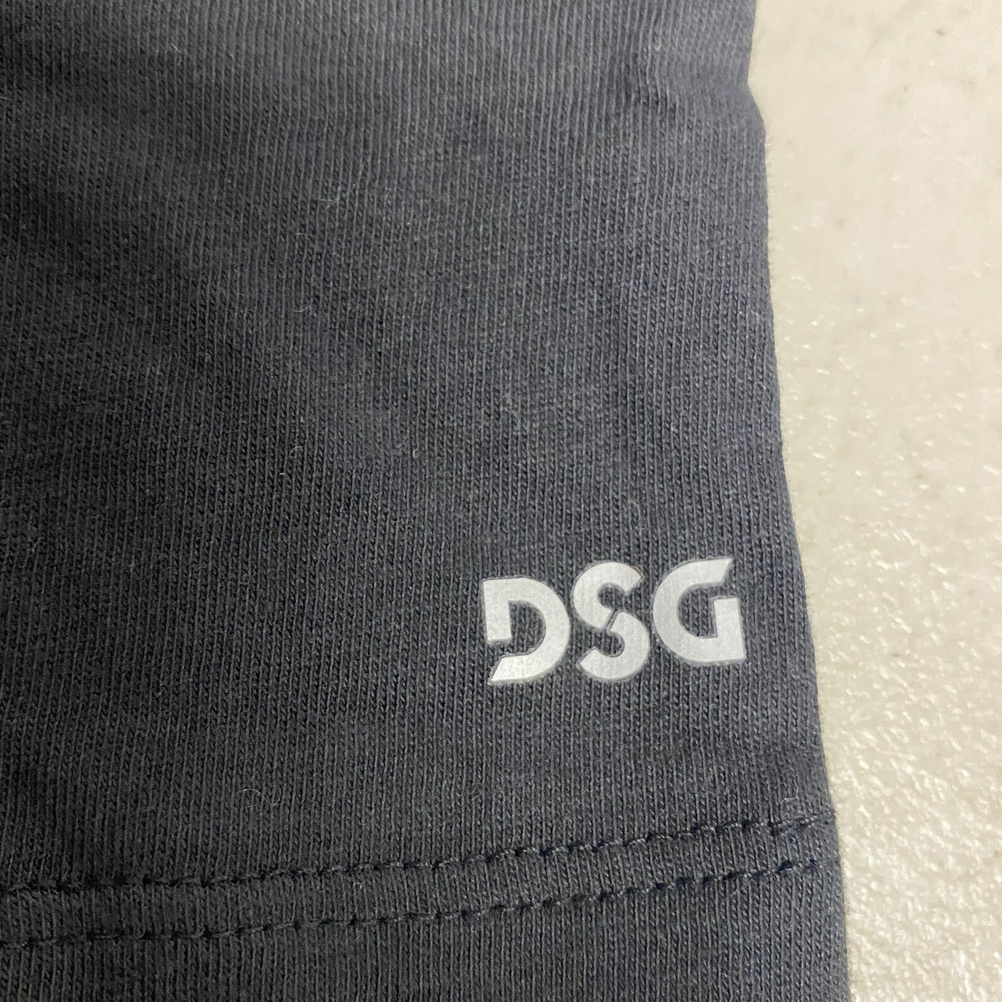 DSG Boys Training Relaxed Solid Cotton Graphic T-Shirt Pure Black DAB21108 New