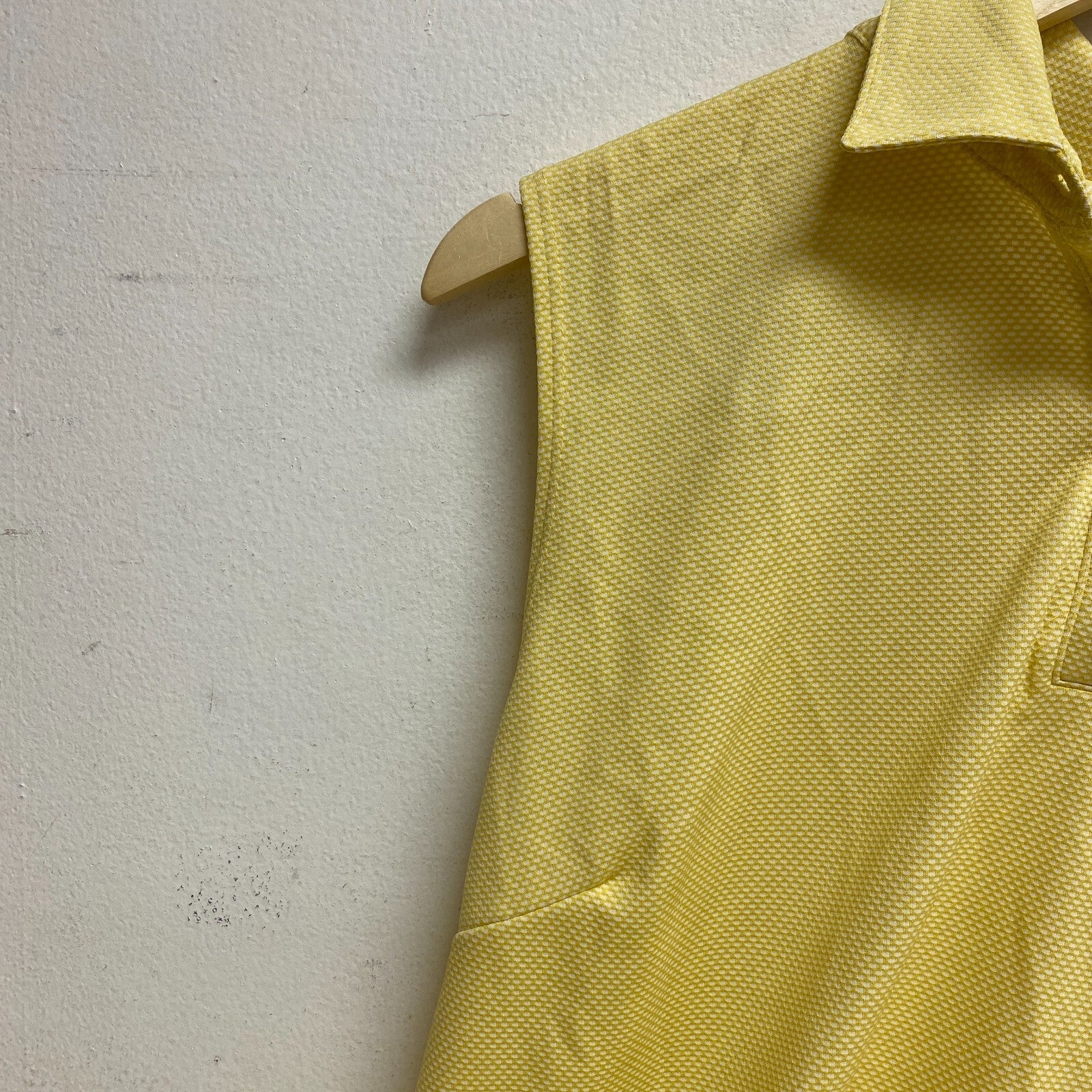 Lady Hagen Jacquard Sleeveless Polo Dandelion WGH11500S23 BRAND NEW