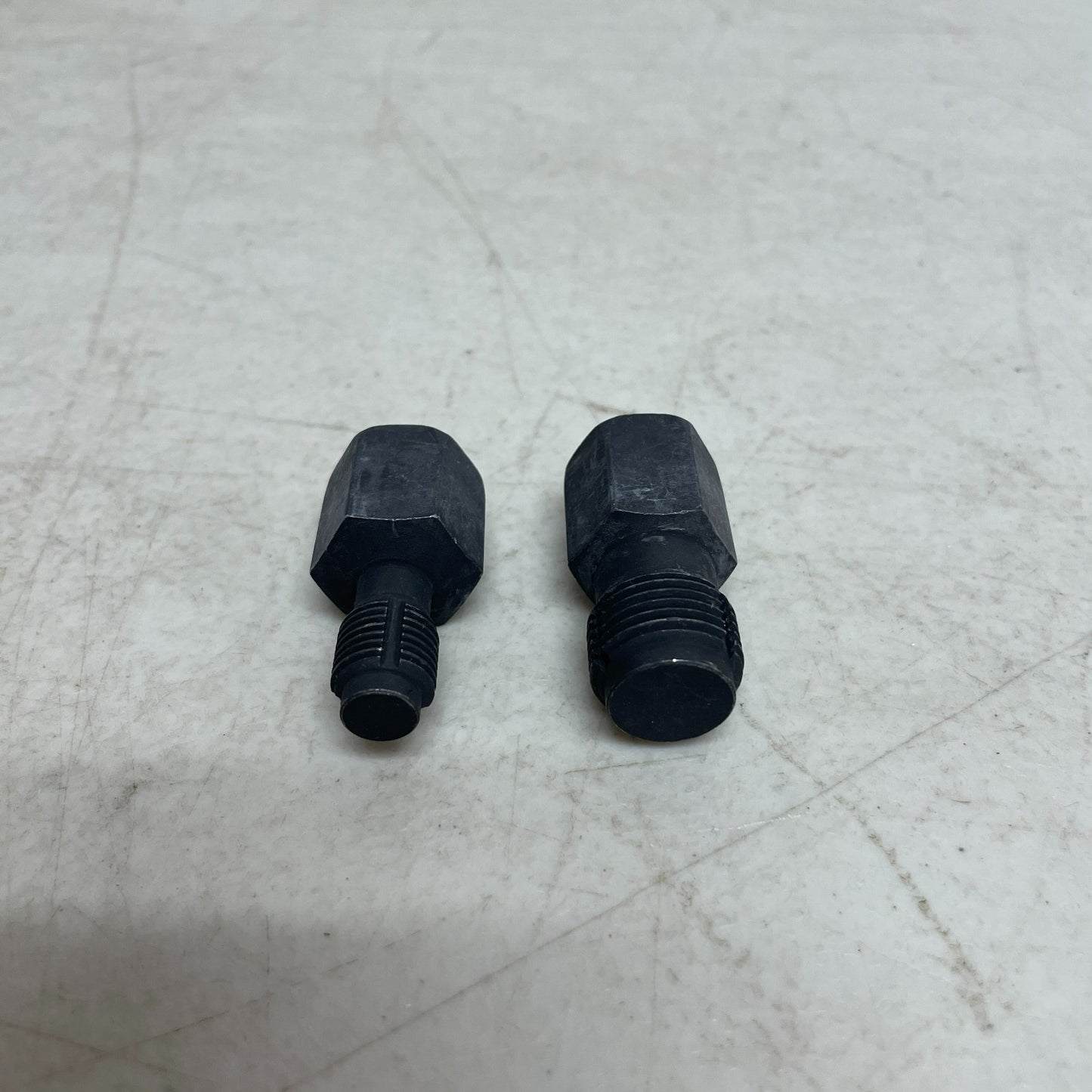 LAINLOY 2PCS Car Thread Chasers 3/8" Drive M18x1.5 & M12x1.25mm Repair Tool