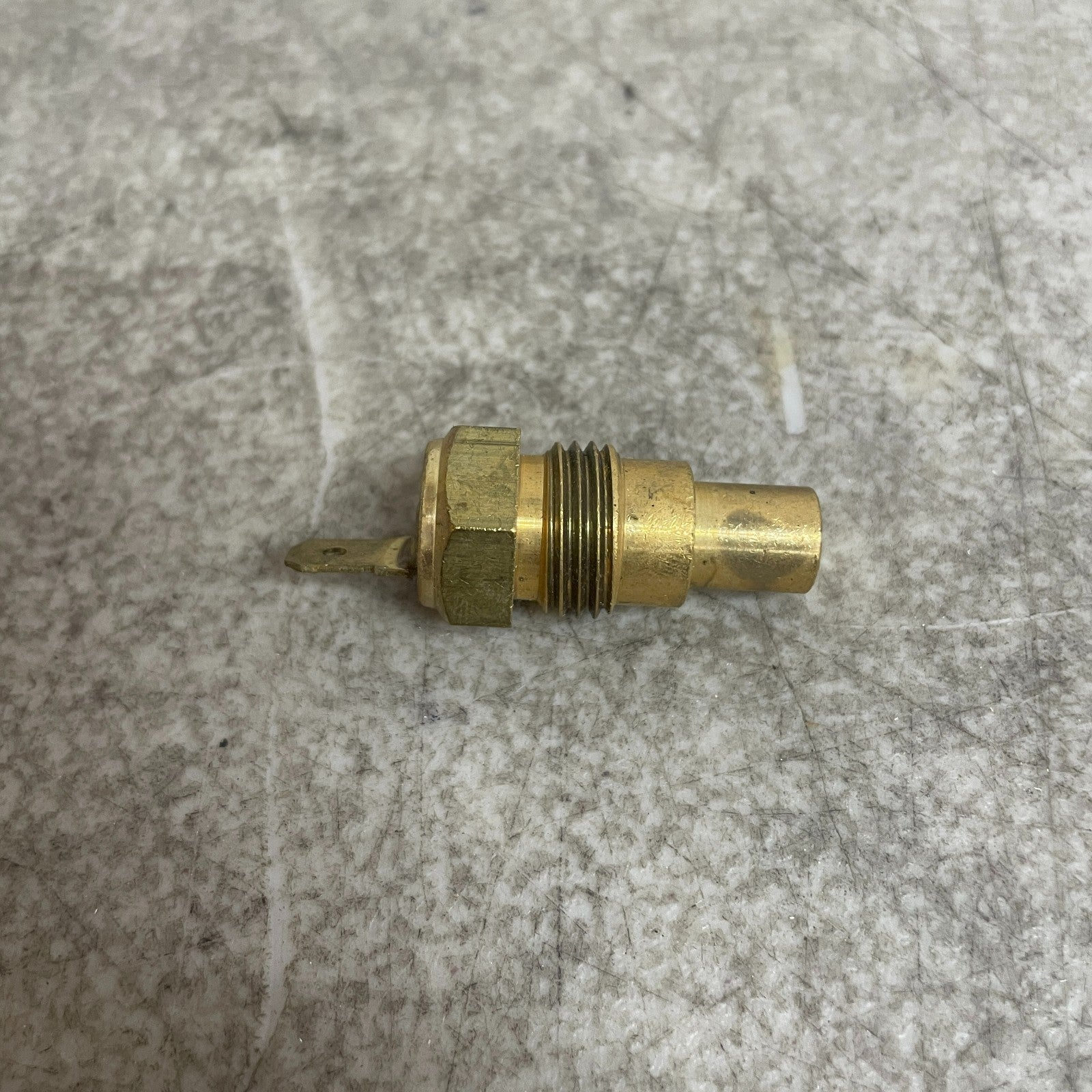 Standard TS73 Coolant Temperature Sender 1980-1995 Toyota Pickup 4Runner Camry