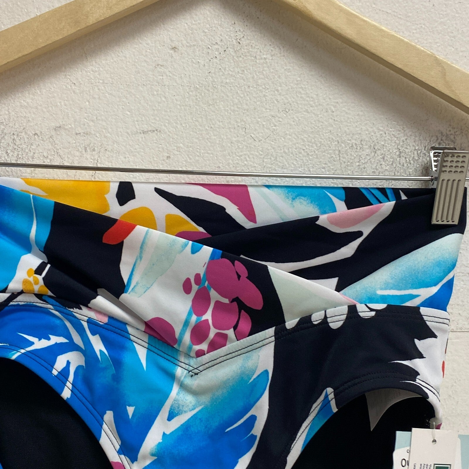 DSG Women's V High Waist Swim Bottoms Deco Floral Trendy Trop DSW2804PRT