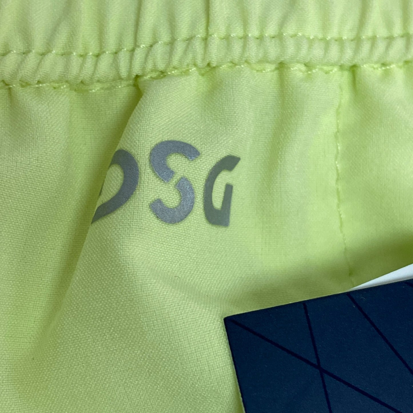DSG 3 in Women's Stride Shorts Lo Vis Yellow Solid Summer Stylish DAW39320AZ