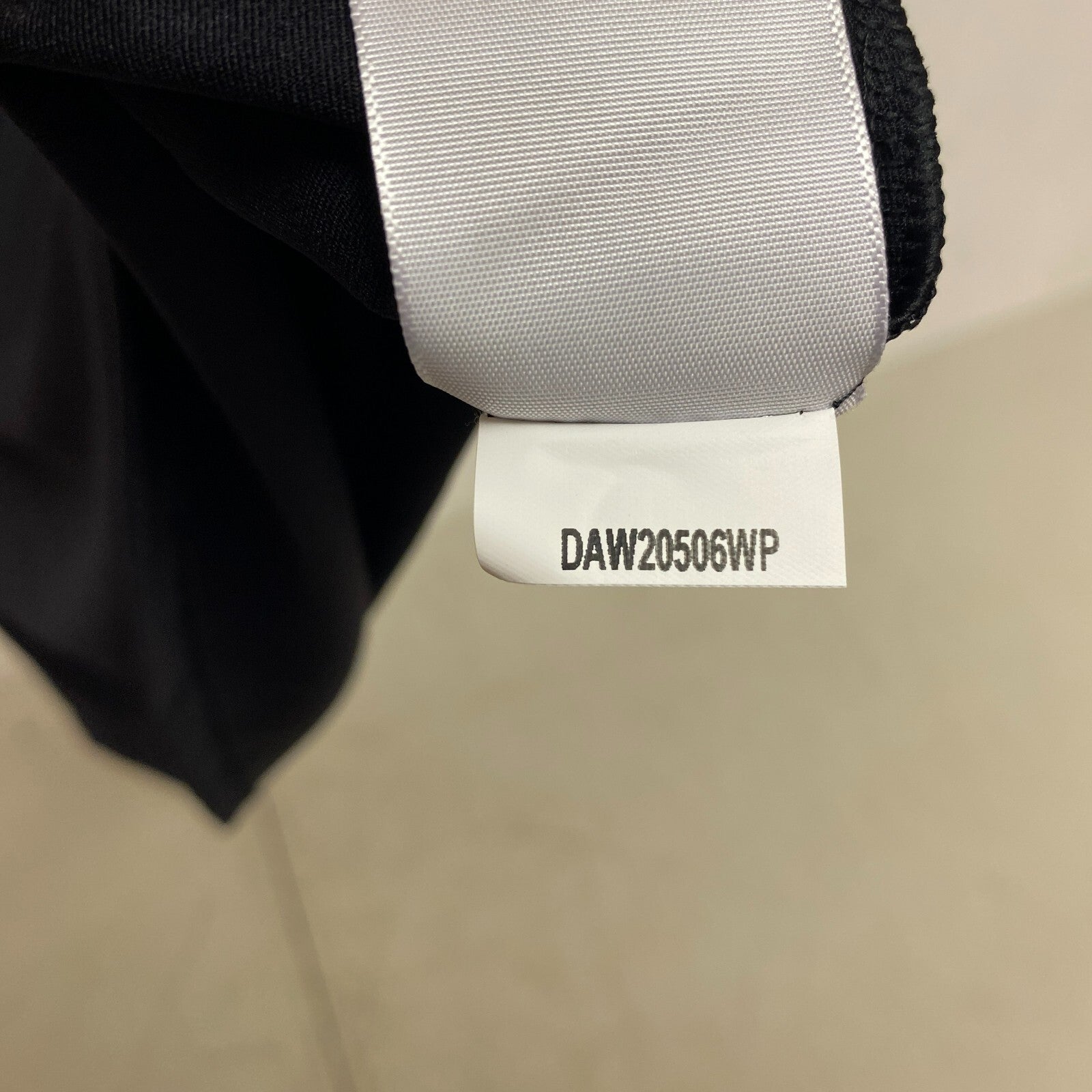 DSG Womans Compression Tank Sleeveless Pure Black Solid Relaxed DAW20506WP