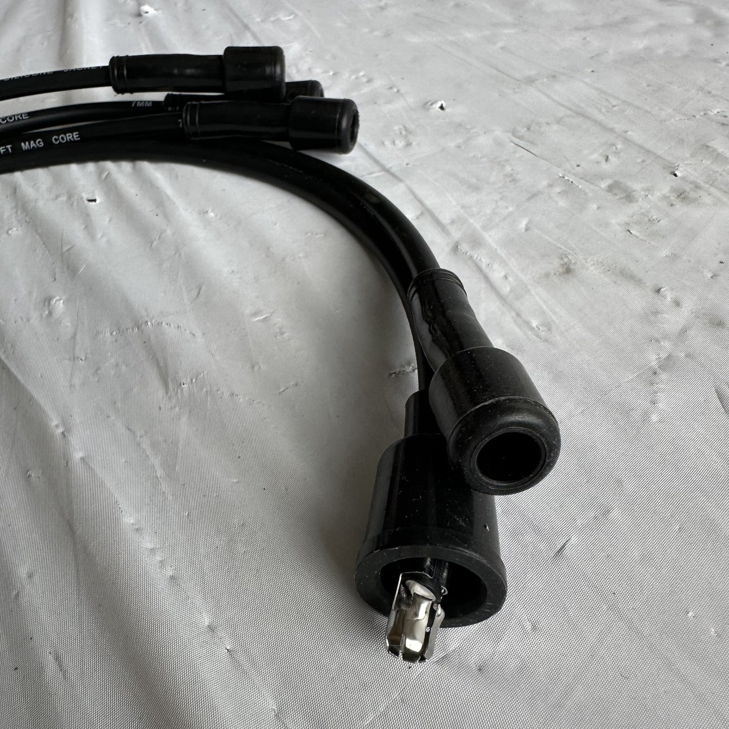 Carquest 35-4001 Spark Plug Wire Set 5 Wires Silicone Blue