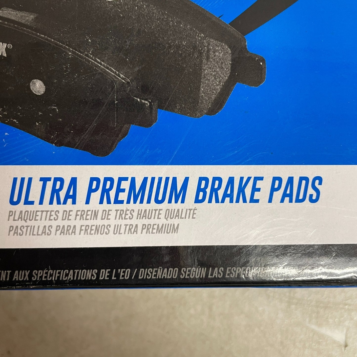 Bendix CFC906 Ceramic Front Brake Pads for Lexus ES300 ES330 Toyota Camry Avalon