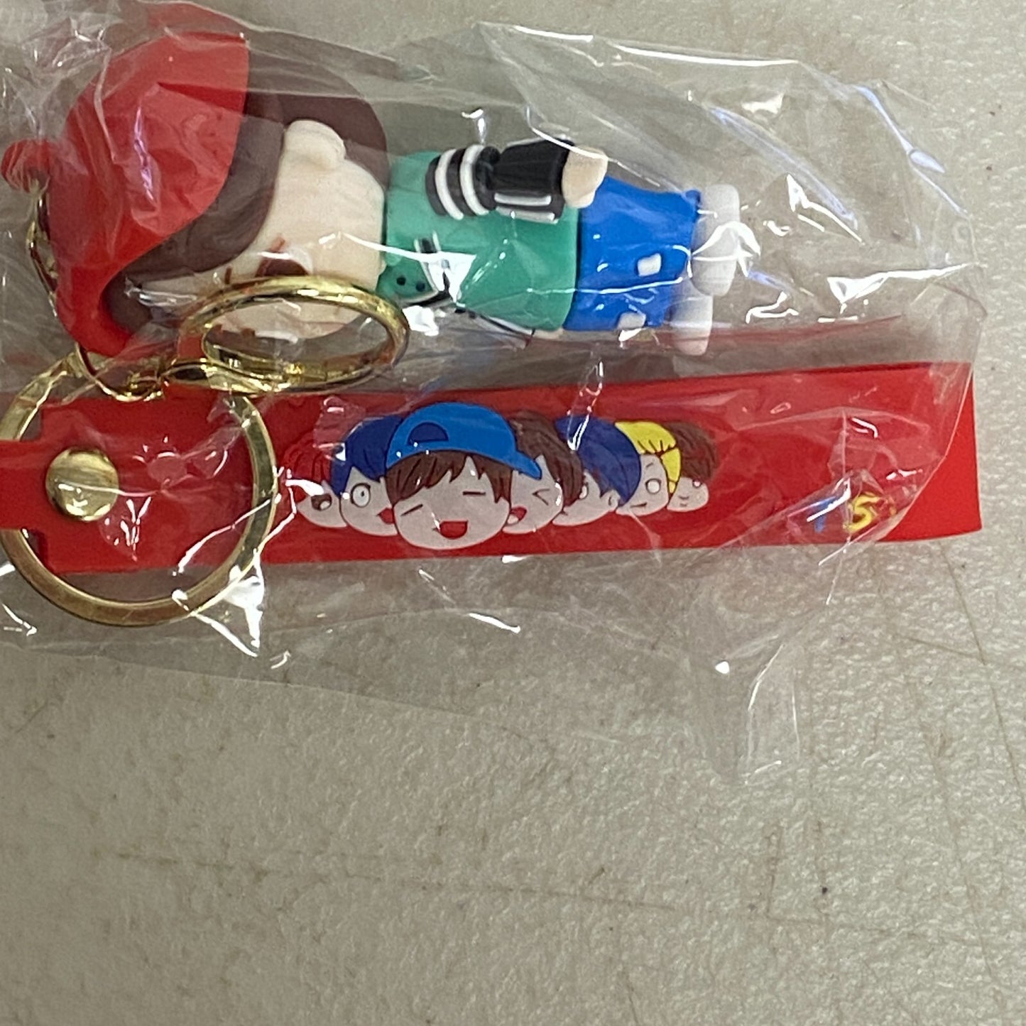 Assorted Silicon Keychain with Tinny 3D BTS Member KPOP BTS BT21 Korean Kawaii