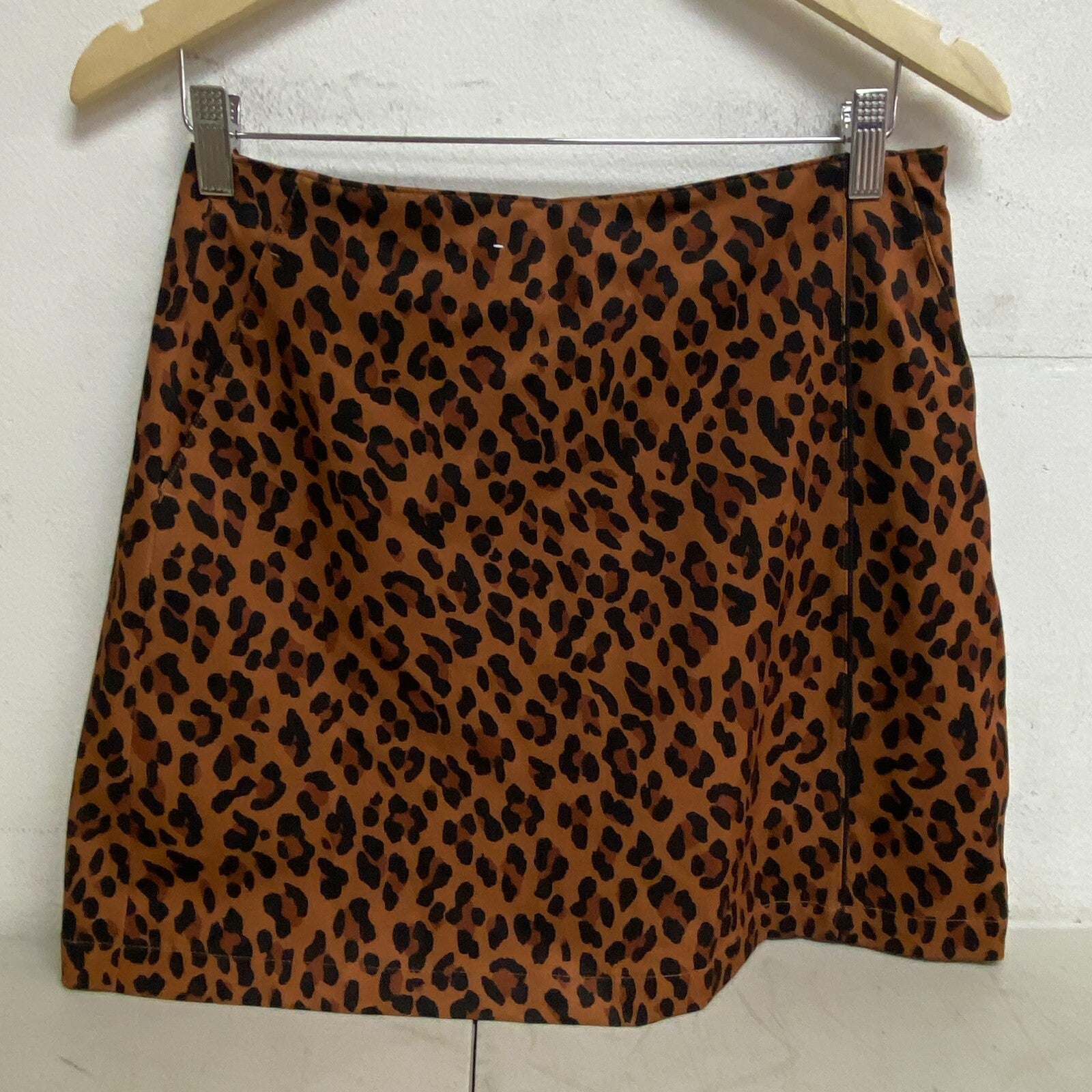 Lady Hagen 17" Trendy Wrap Skort Classic Leopard Hazel WGH37003 Brand New