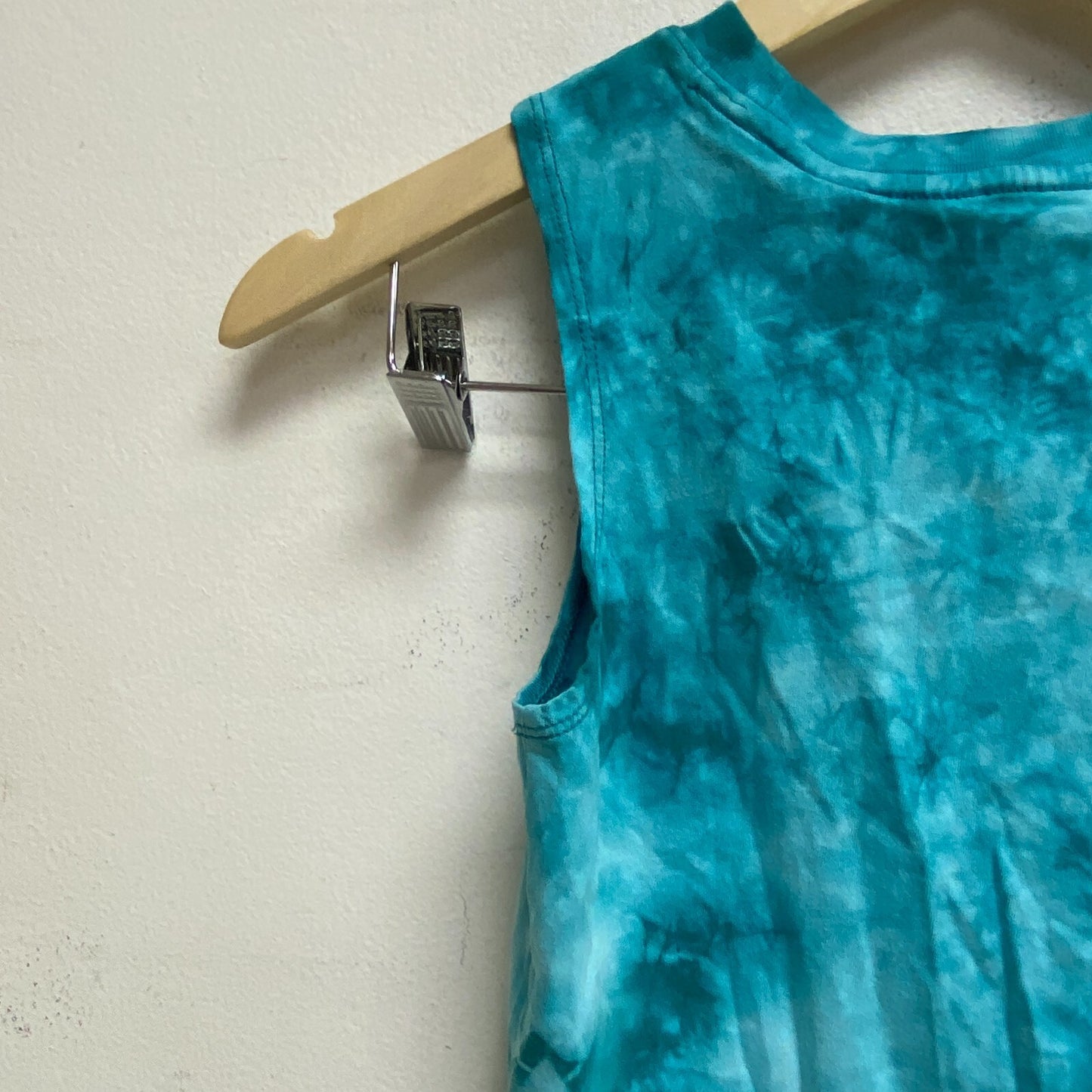 DSG Boy's Tie Dye Muscle Tank Teal Surf Crystal Dye DAB13120 BRAND NEW