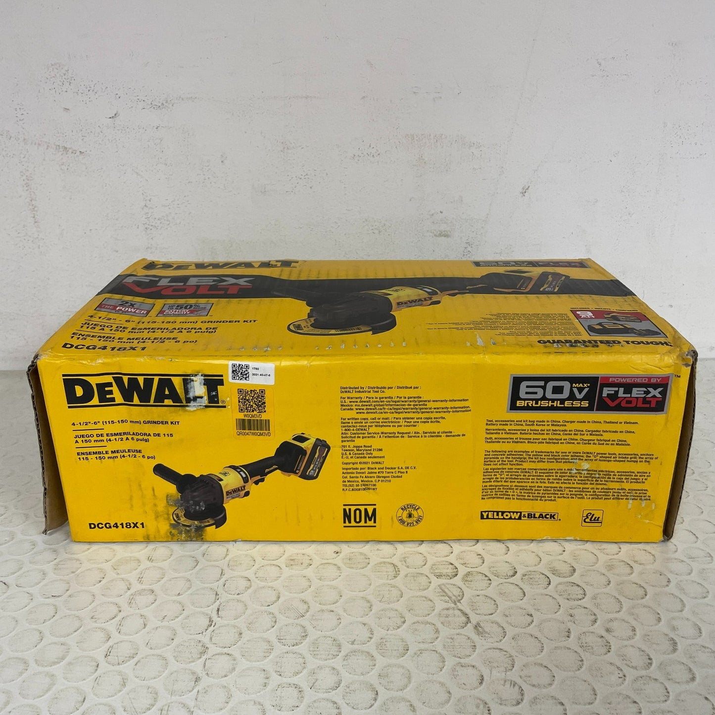 DEWALT FLEXVOLT 60V MAX Brushless Angle Grinder Kit  Model DCG418X1