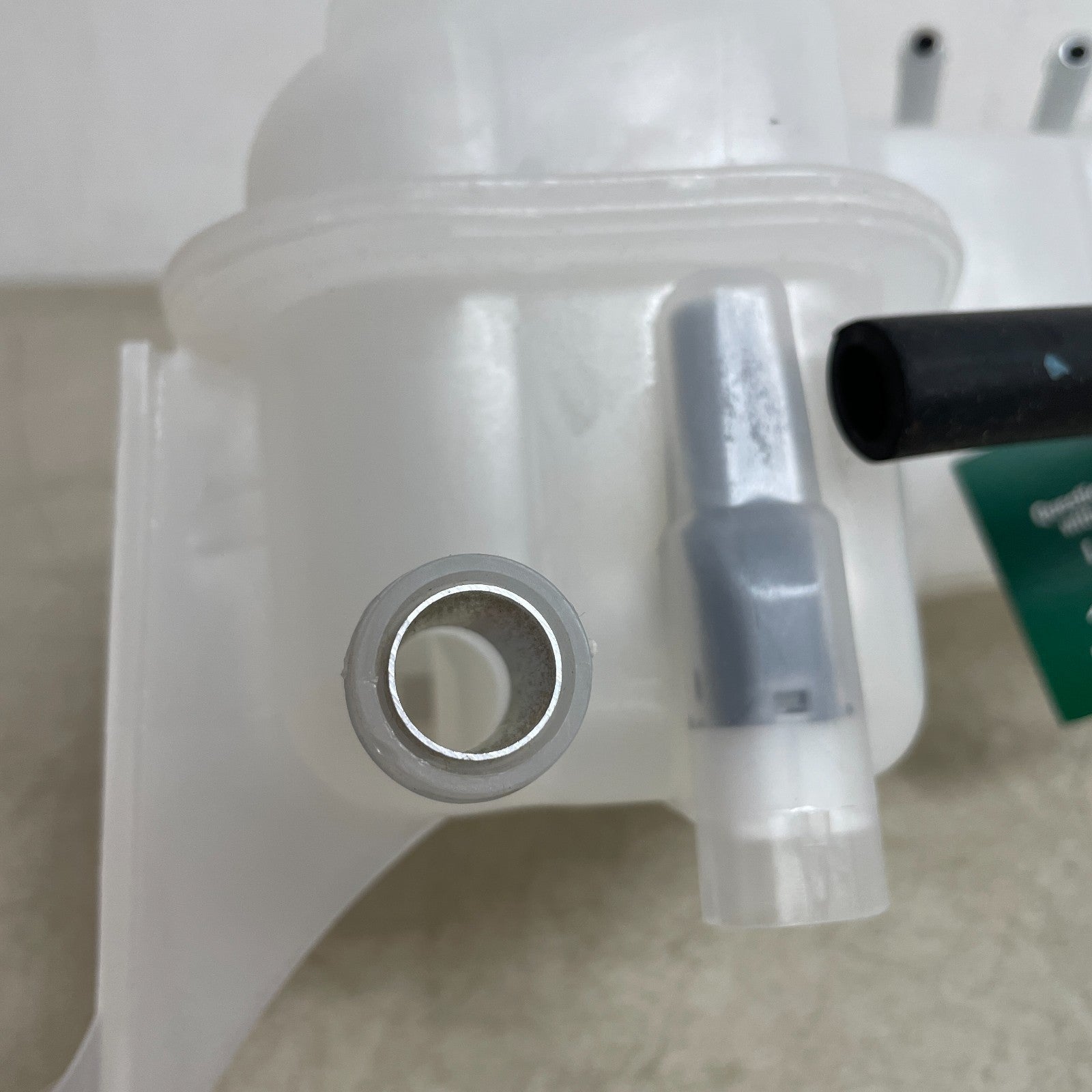 Dorman 603-109 Front Engine Coolant Reservoir Compatible with Select Chevrolet