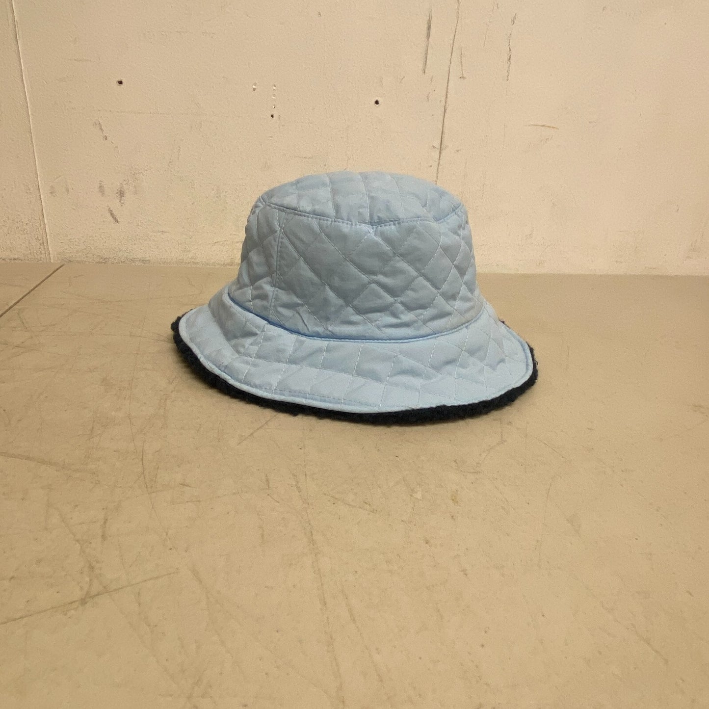 DSG Girls Teddy/Puffer Reversible Bucket Navy/Check Sky Blue, Size M/L DSGG1020