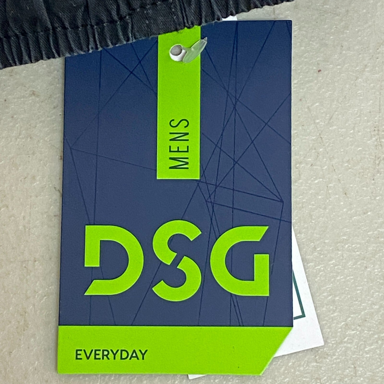 DSG Men's 6.5" Inseam Cotton Woven Shorts Pure Black Athletic Summer DAM13135