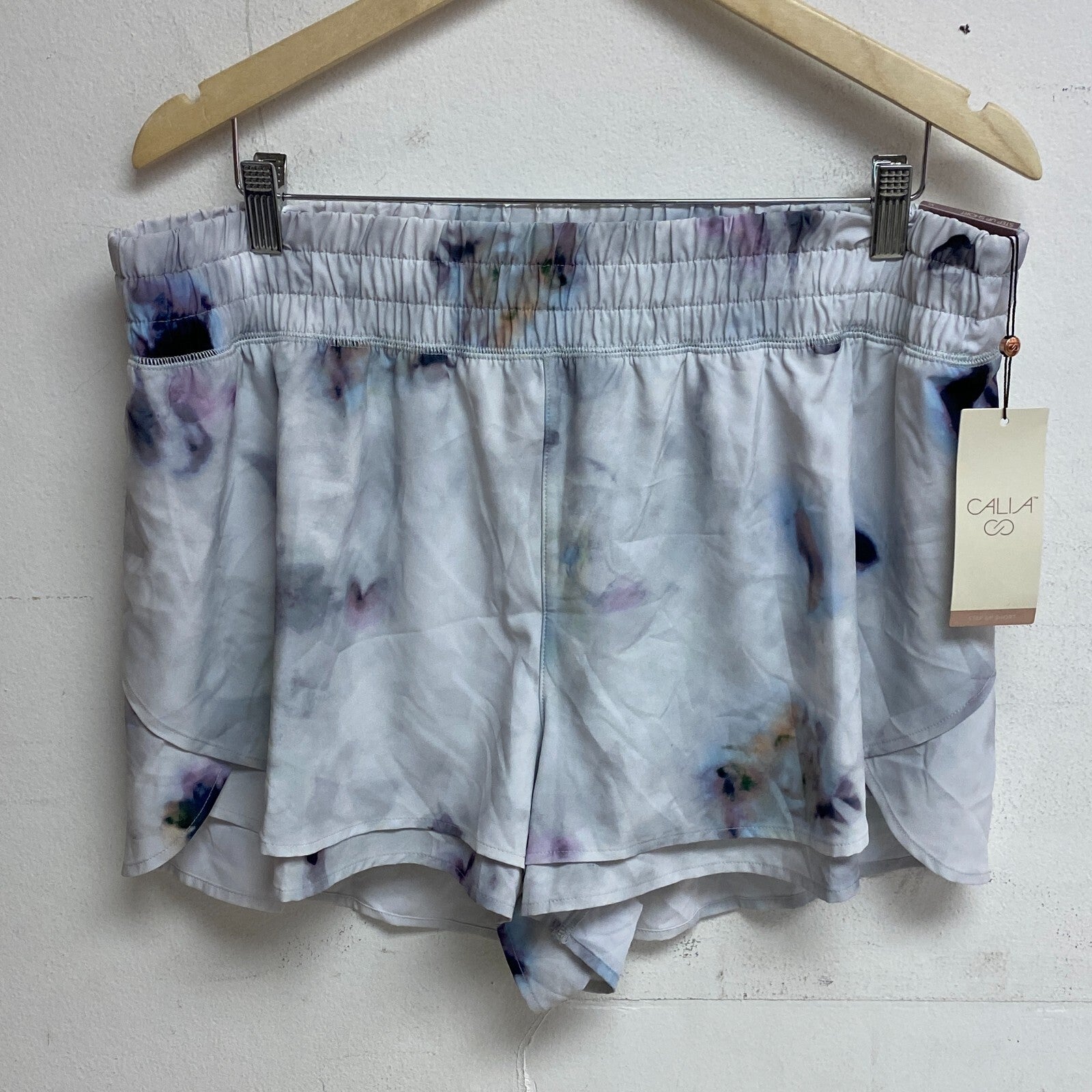 Calia Womens 3 in Relaxed Woven High Rise Step Up Performance Short Milky Blue