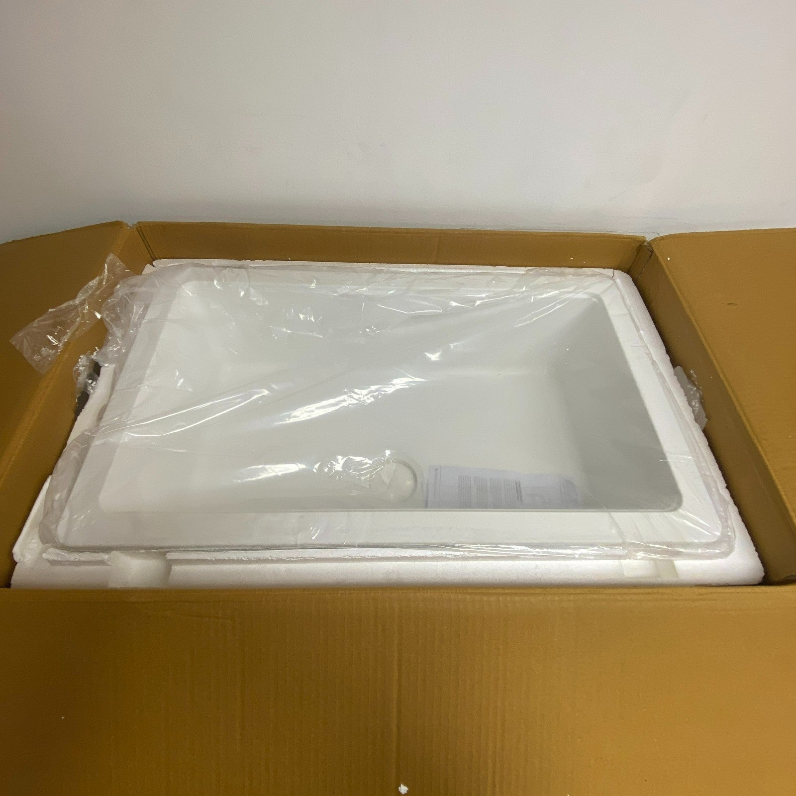 Signature Hardware Totten 33″ Granite Composite Farmhouse Sink Whit SHGR1B3320AW