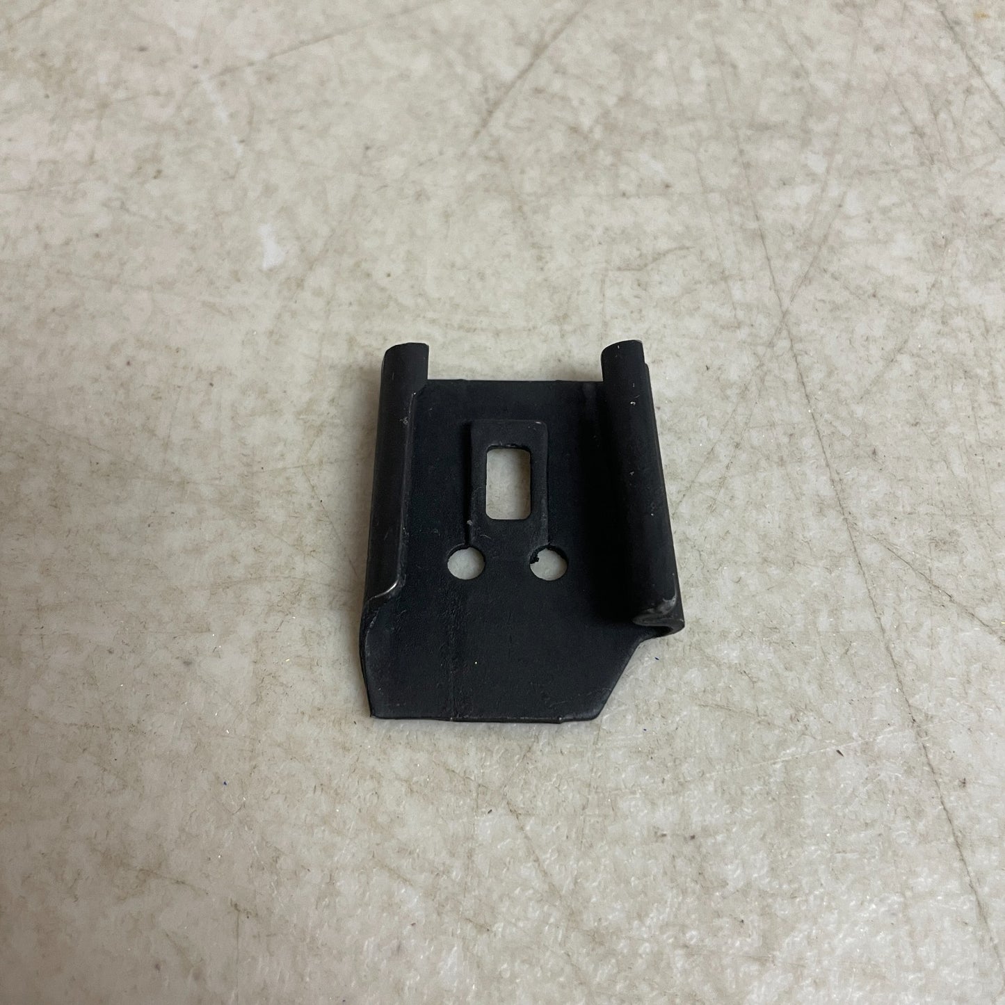 Genuine GM LH Power Steering Reservoir Retainer 6.0/6.6L Driver Side 26059341