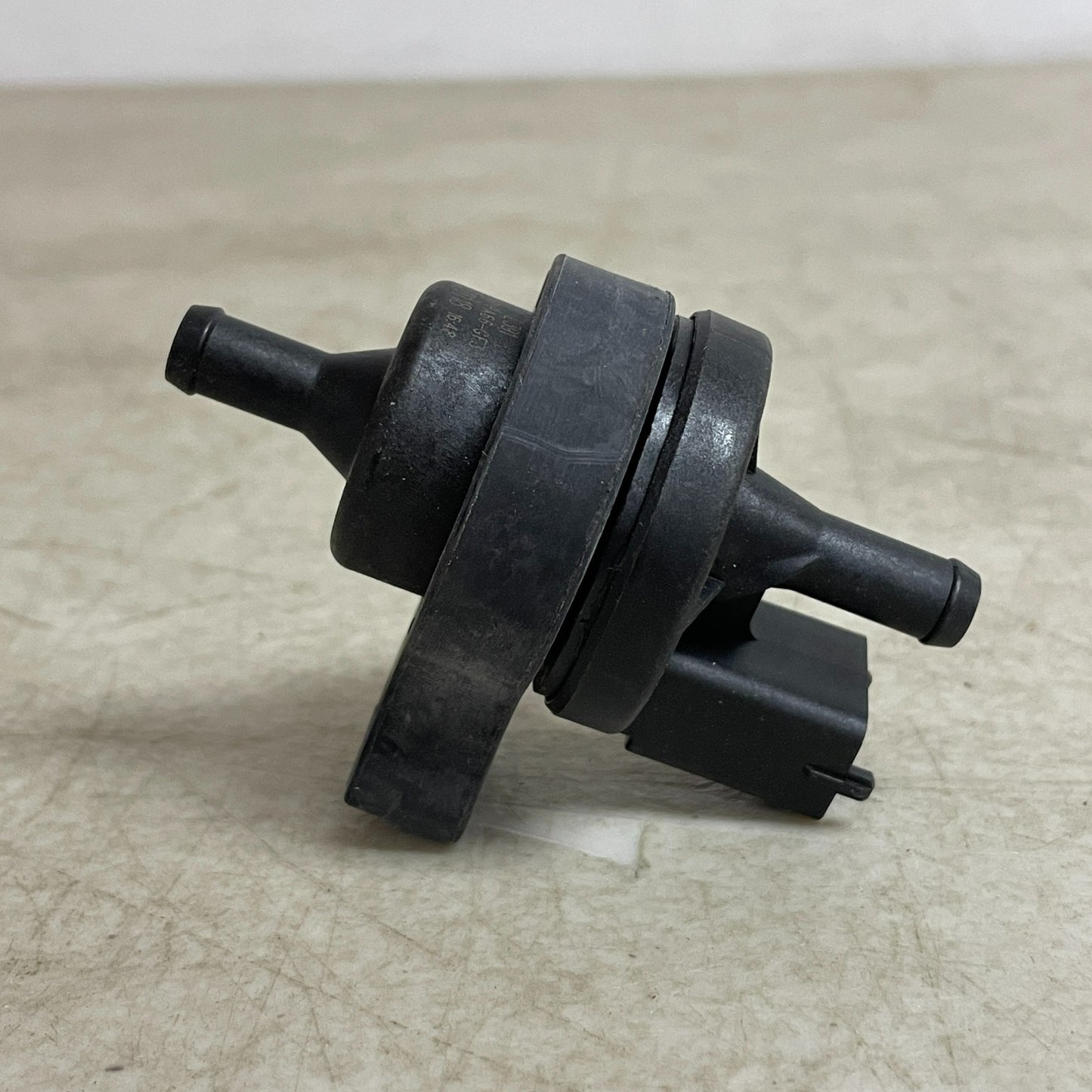 Carquest Vapor Canister Purge Solenoid Mazda 6 2004–2005 CPC1224