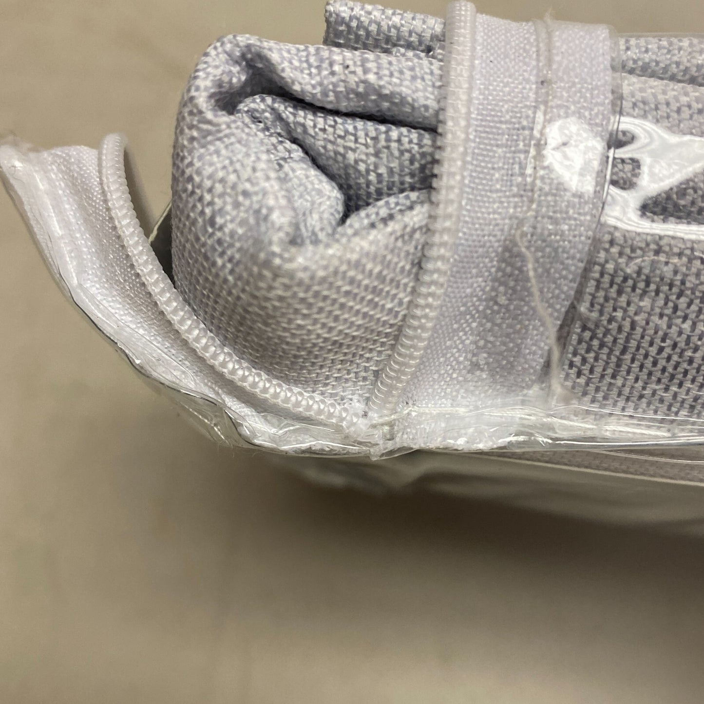 Eclipse absolute zero - 100% blackout one grommet panel- Andes GEO Grommet Gray