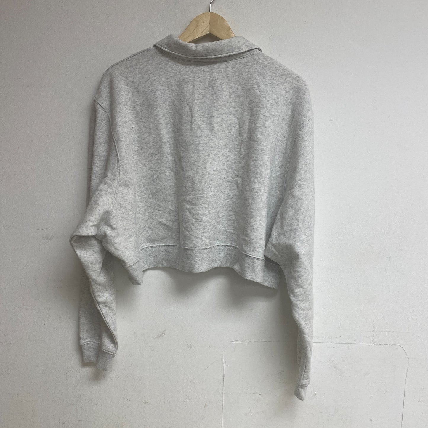 DSG Womenâs Favorite Fleece Henley Sweater Light Heather Grey BOSSW13400H