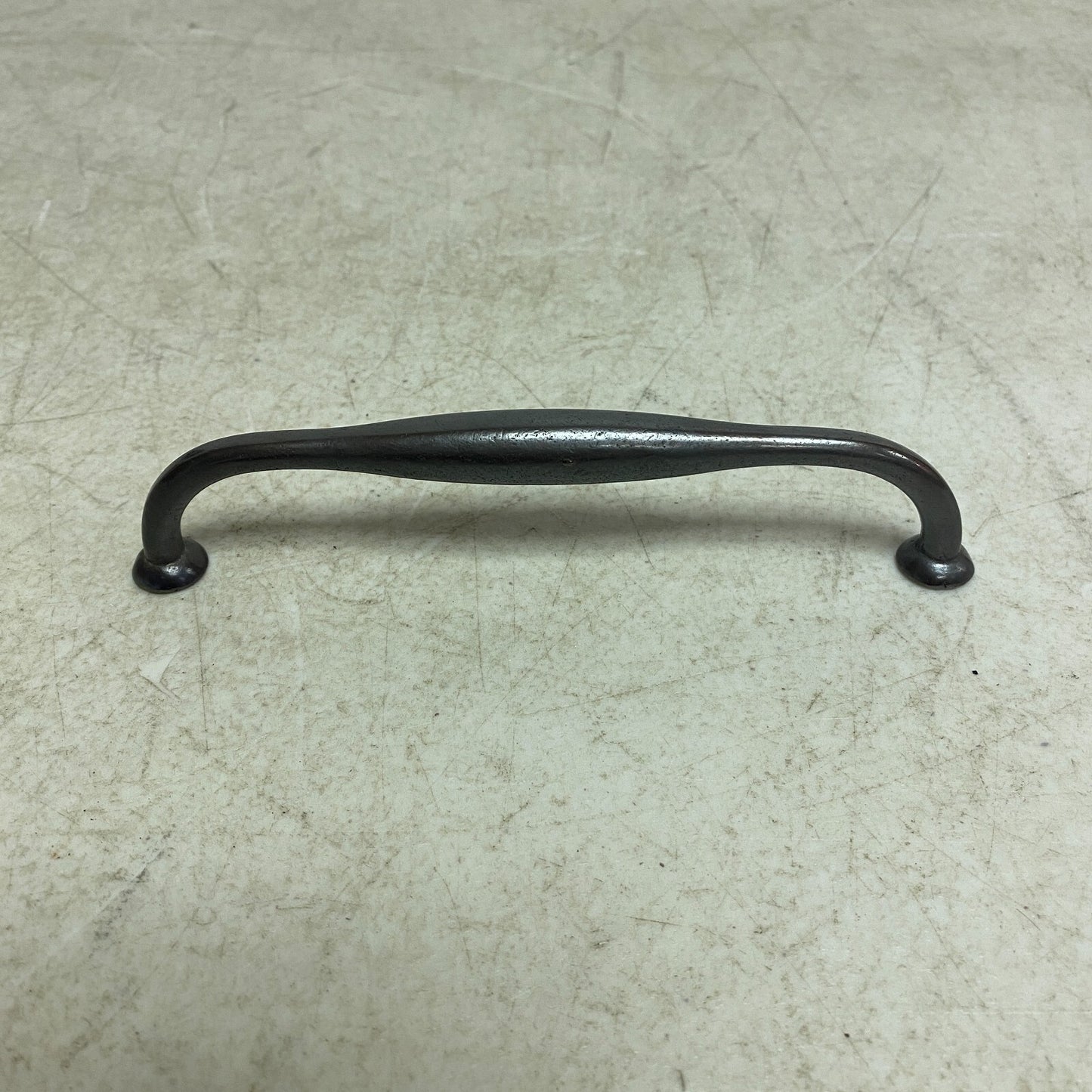 SIGNATURE HARDWARE 6-1/4" PADILLA SOLID BRONZE CABINET PULL DARK BRONZE