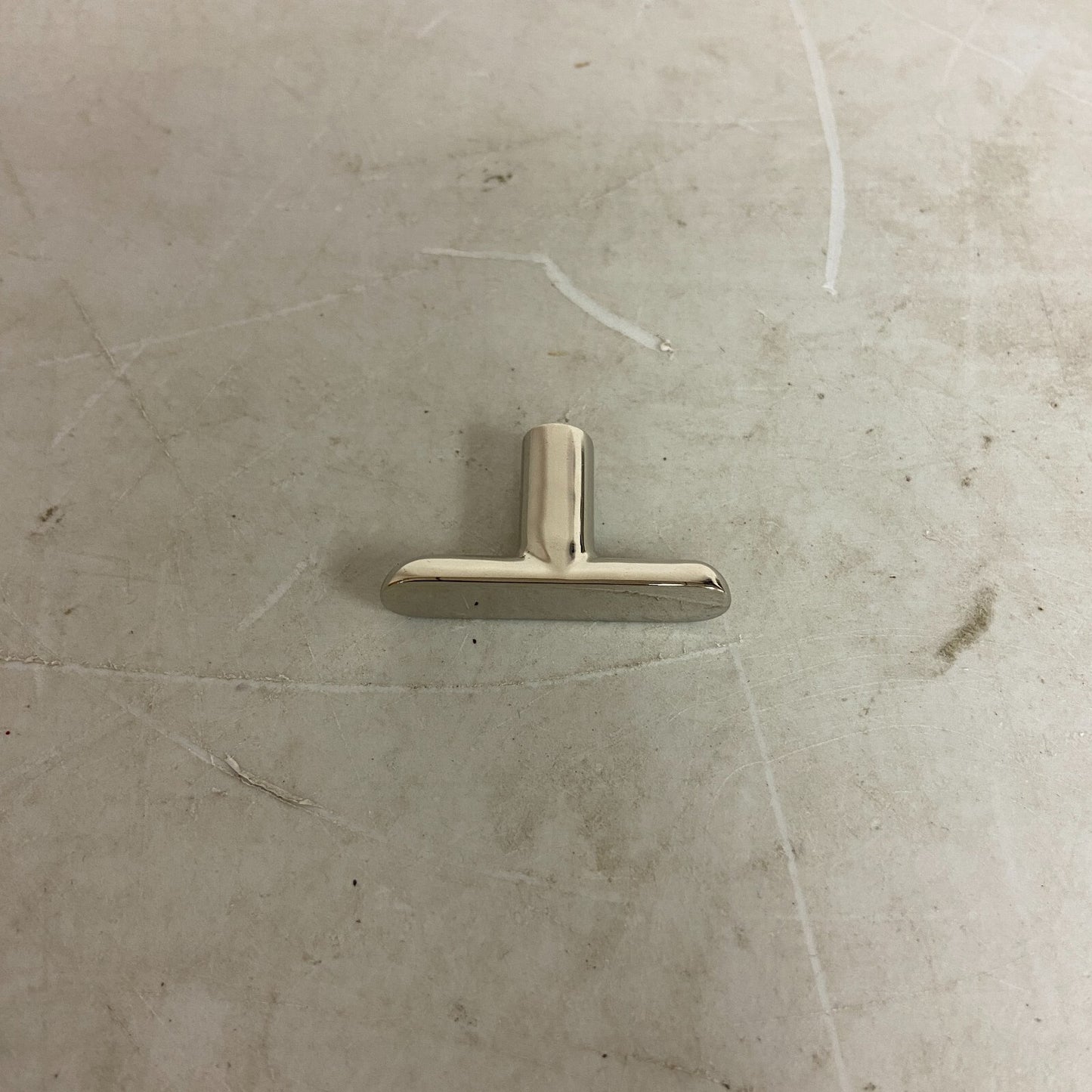 SIGNATURE HARDWARE NOVAK- THING PROFILE BRASS TKNOB POLISHED NICKEL