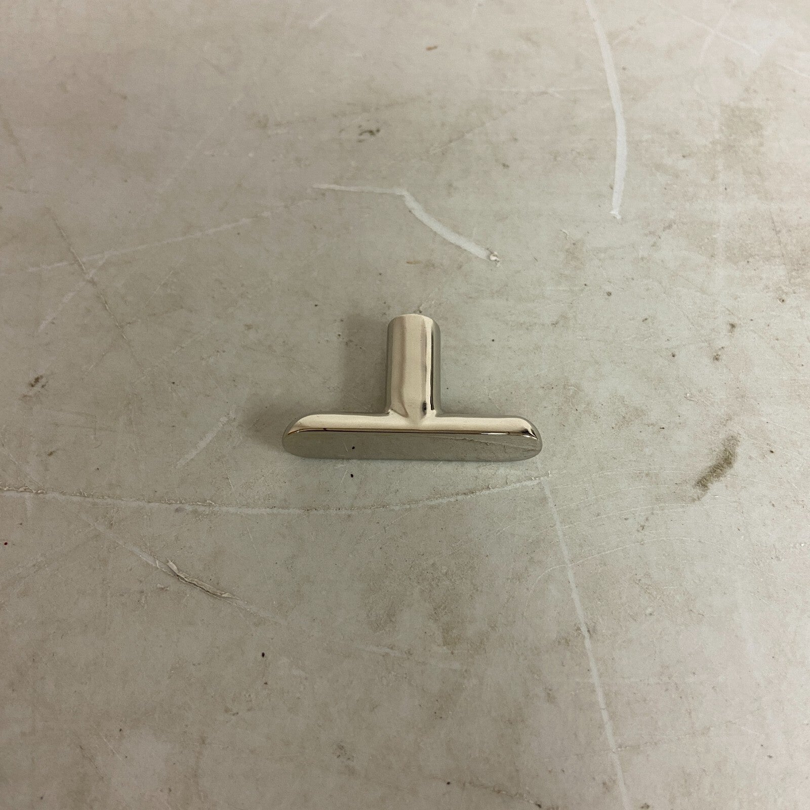 SIGNATURE HARDWARE NOVAK- THING PROFILE BRASS TKNOB POLISHED NICKEL