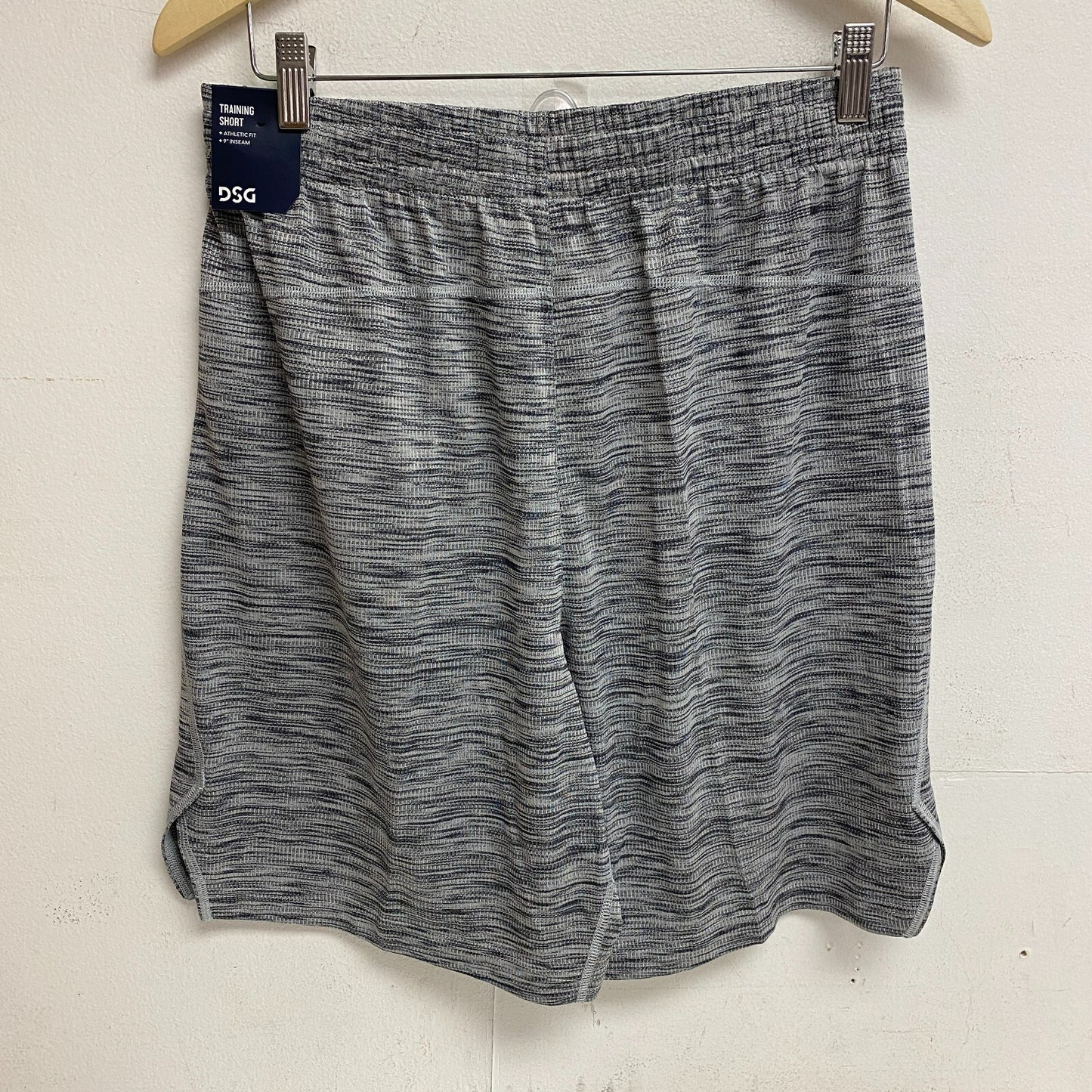 DSG Men's 9 in Novelty Textured Training Short Light Gray/ Dark Gray DAM20114N