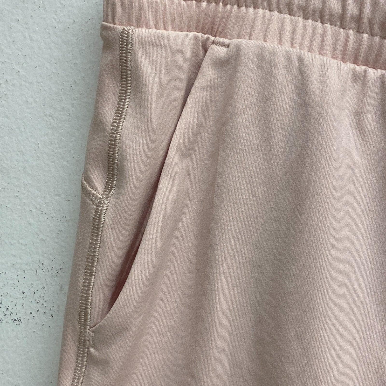 Alpine Design Women's Cute Relaxed Fit Field Knit Short Soft Peach ADW13807 New