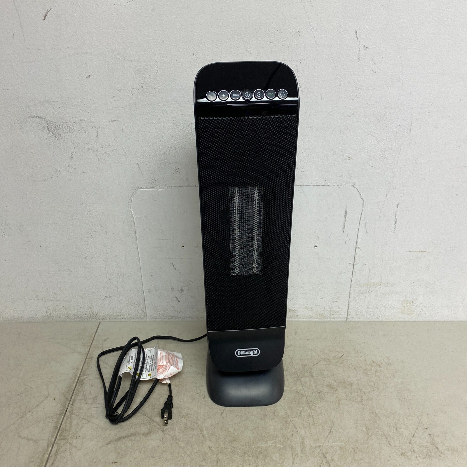 Delonghi 1500W Ceramic Tower  Space Heater w/ Thermostat And Remote 5697584