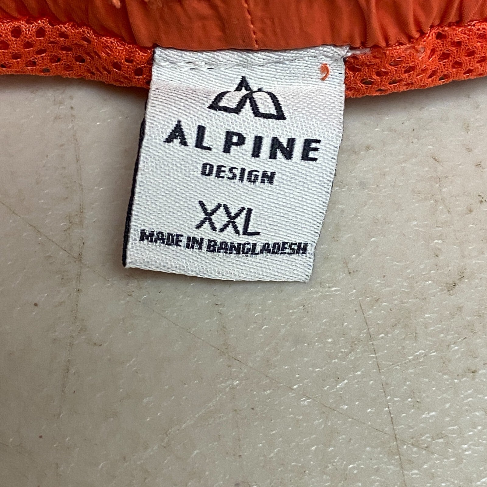 Alpine Design Women's Woven Shortie Shorts Spicy salsa ADW13805 BRAND NEW