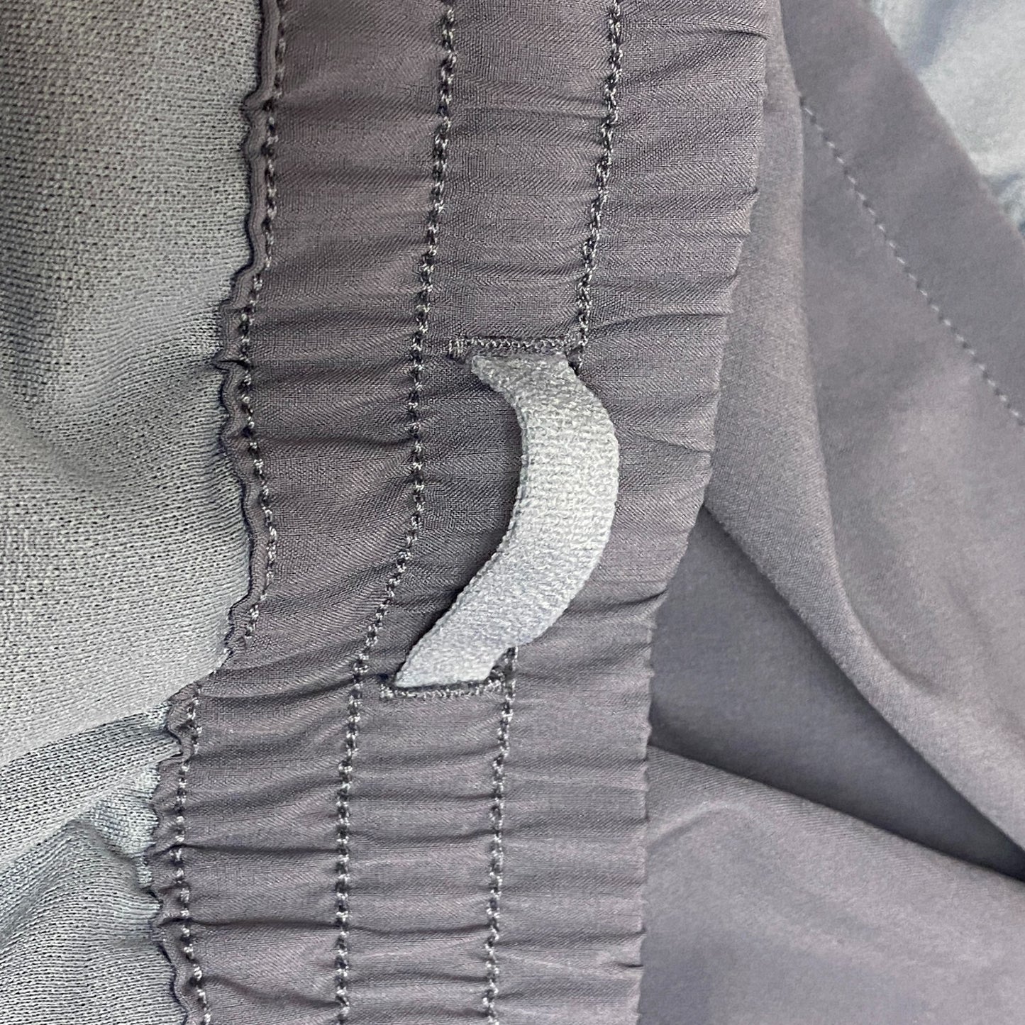 DSG Women's 3 in  Stride Shorts Quiet Shade  Built-in-brief Solid DAW39320AZ