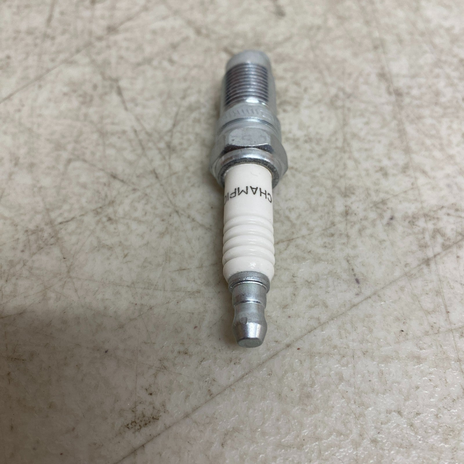 CHAMPION RS14LC 407 Copper Plus Spark Plug 1997-2003  Ford Ranger