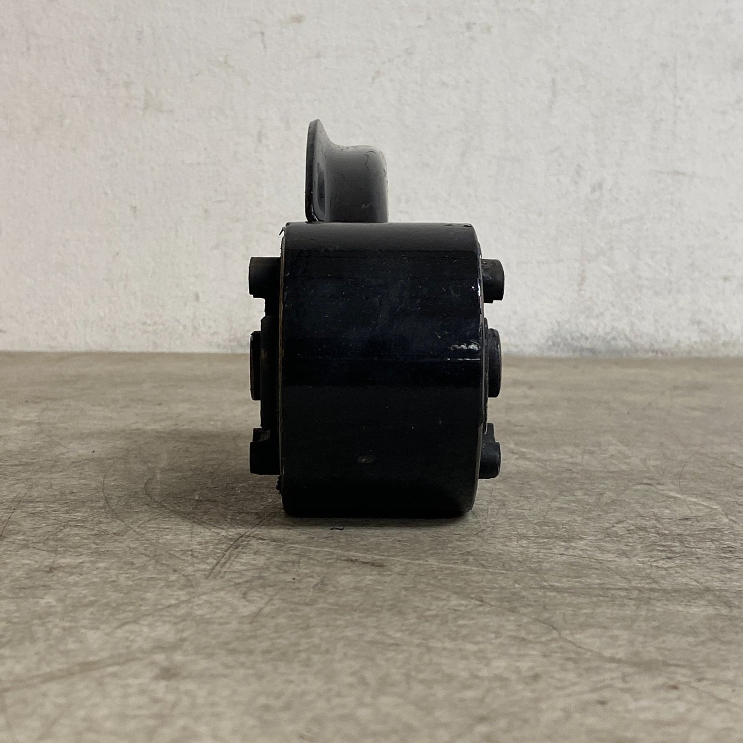 BECK/ARNLEY 104-0933 Engine Mount Left fits Nissan Pulsar Sentra 1.6L 1982-1986