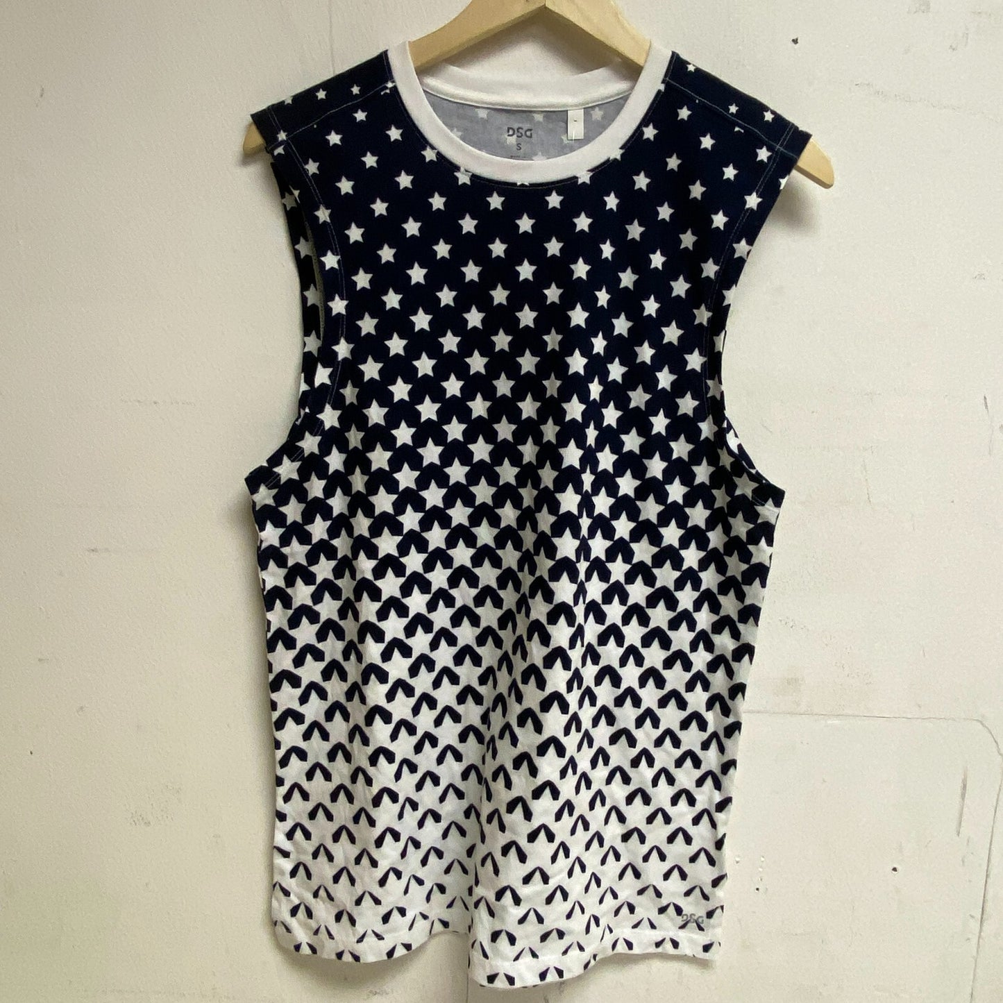 DSG Men's Americana Muscle Tank Uni Navy Star Ombre Sleeveless DAM13116PRT