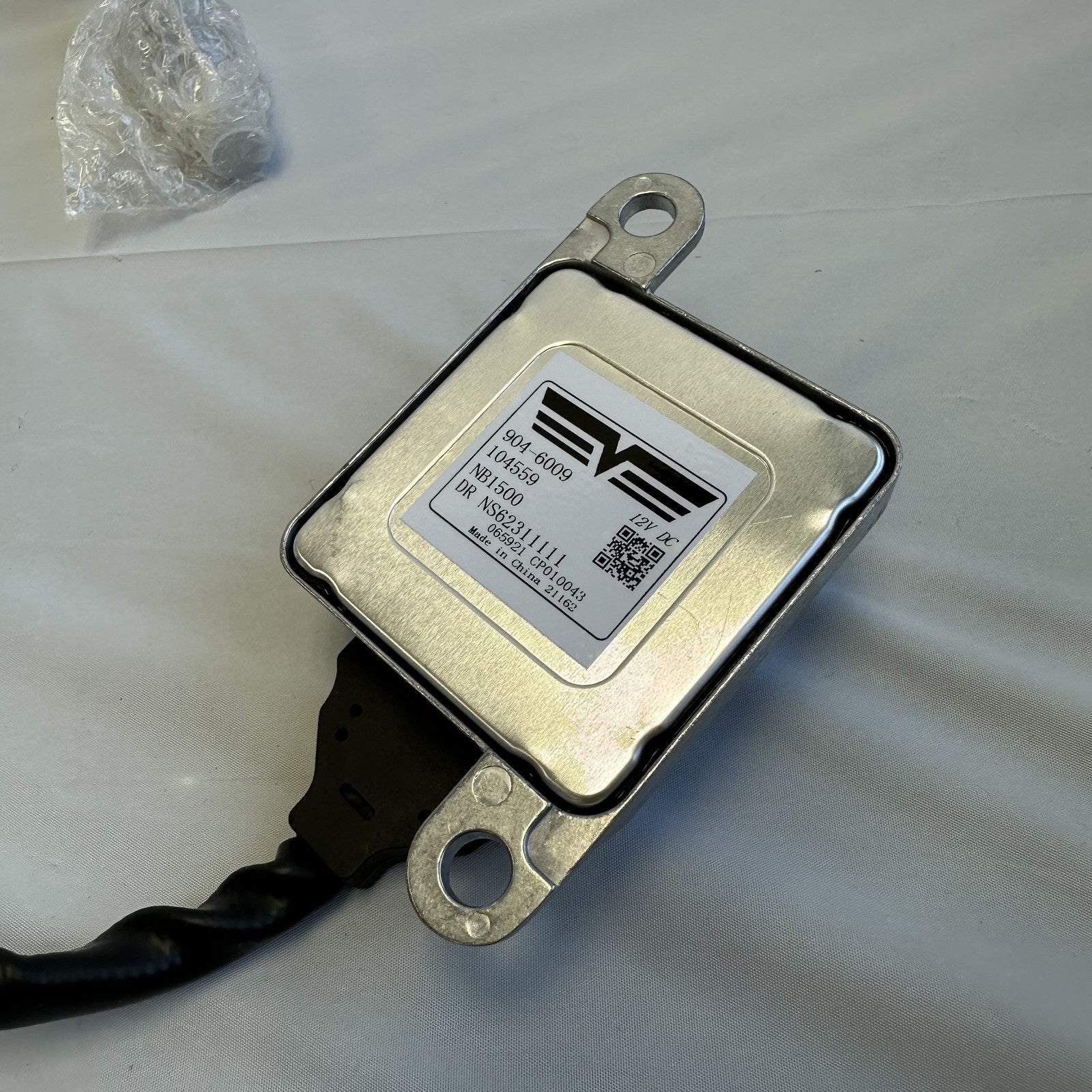 Dorman 904‑6009 Nitrogen Oxide (NOx) Sensor for Diesel Engine Emissions Control