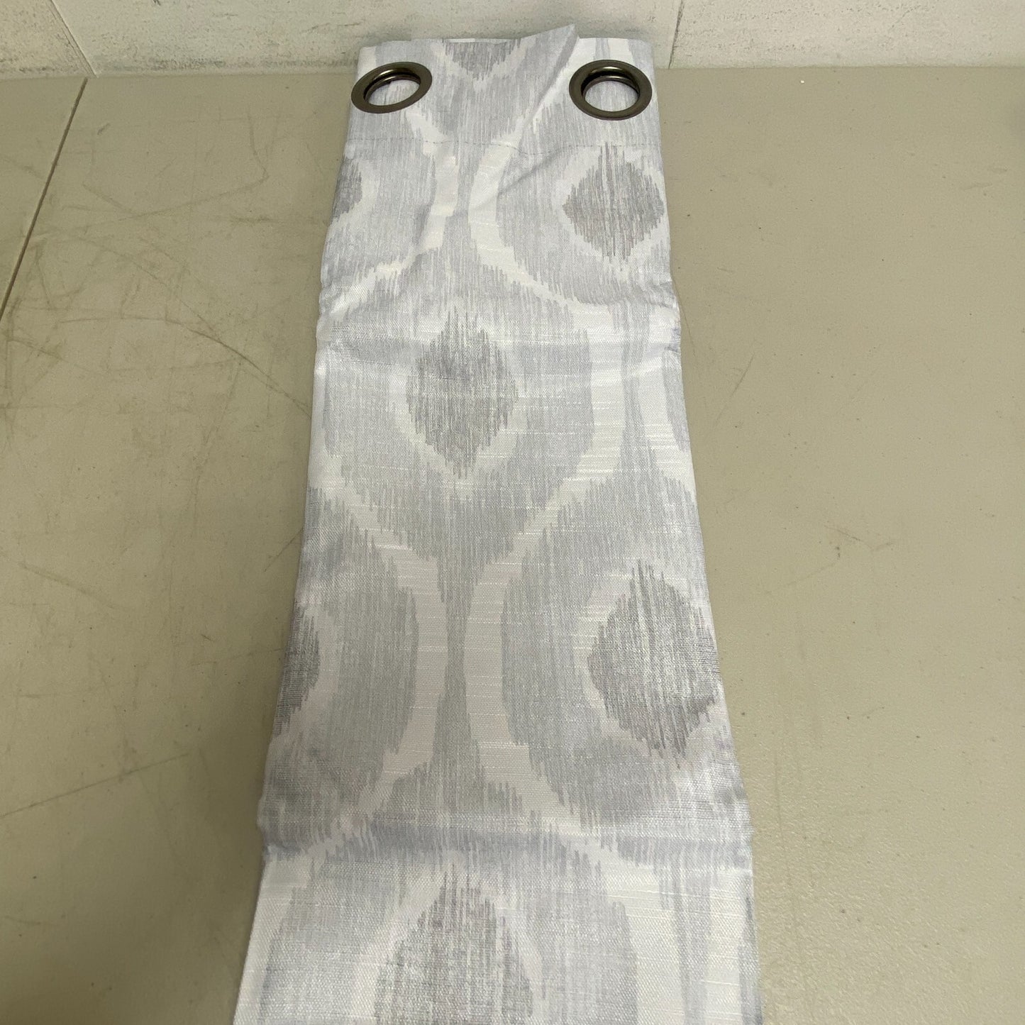 Eclipse absolute zero - 100% blackout one grommet panel- Andes GEO Grommet Gray