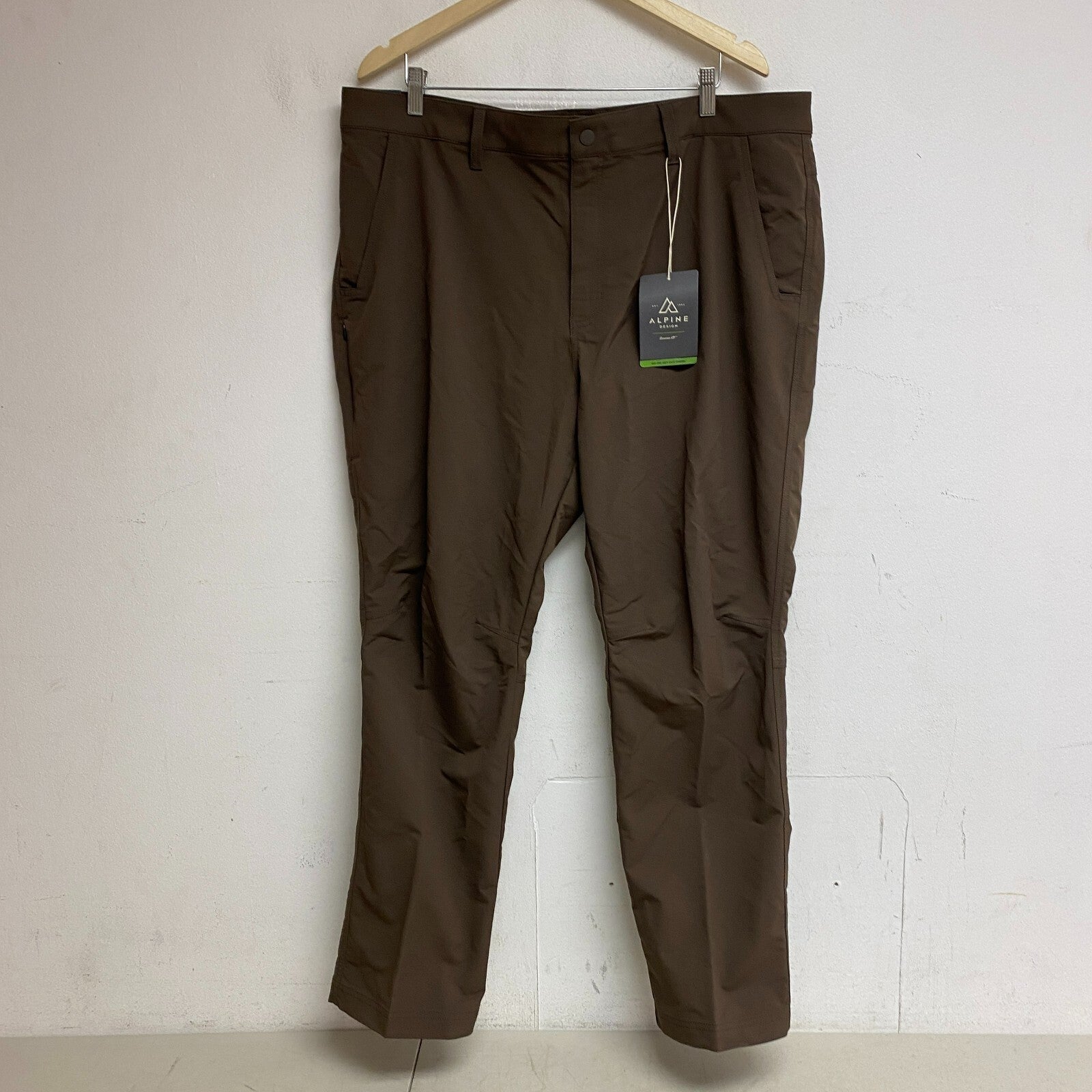 Alpine Design Men's M AD Trailhead Tech Pant Coffee Grounds ADM23910